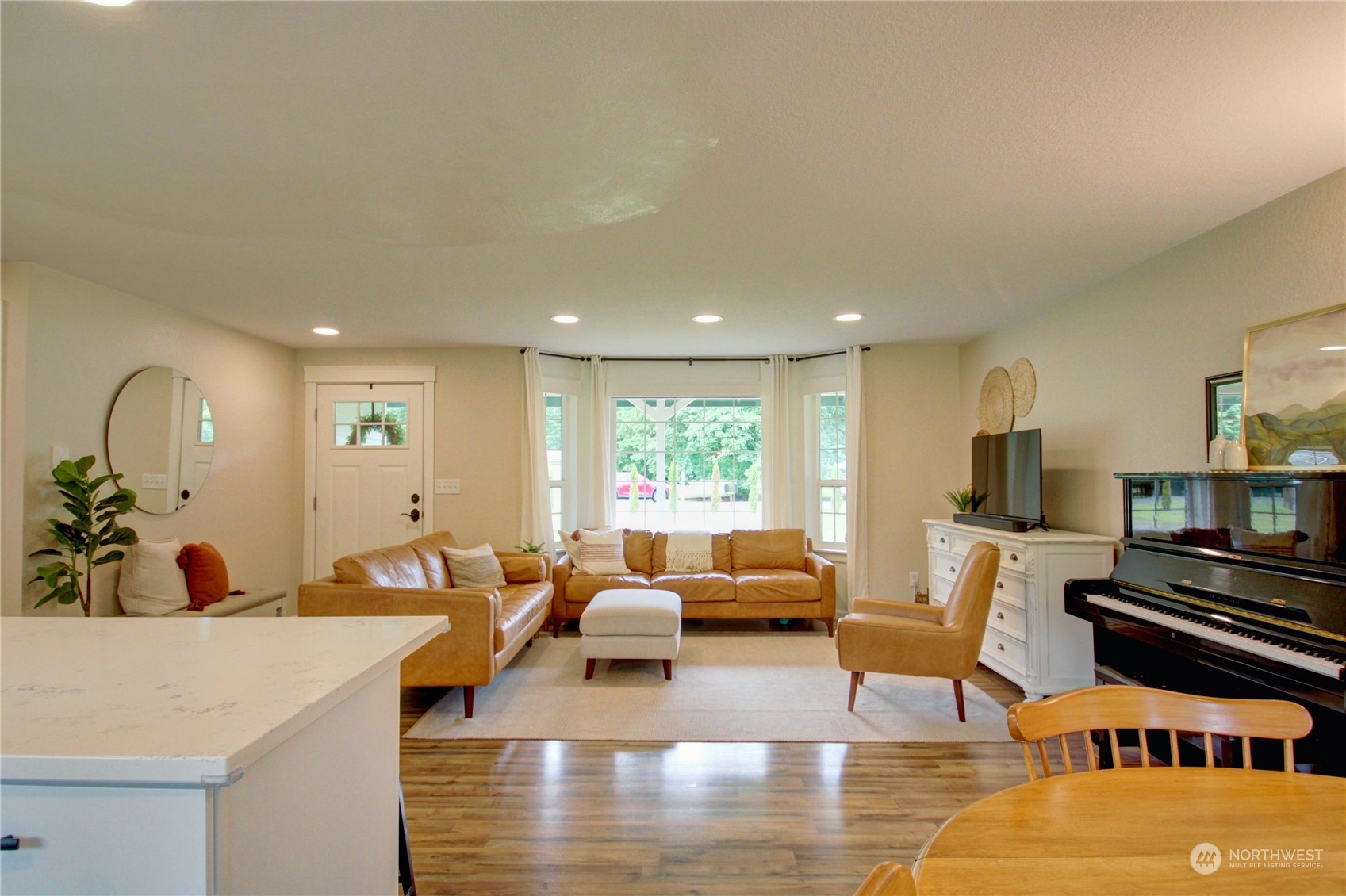 22616 120th Avenue NE Unit: A & B