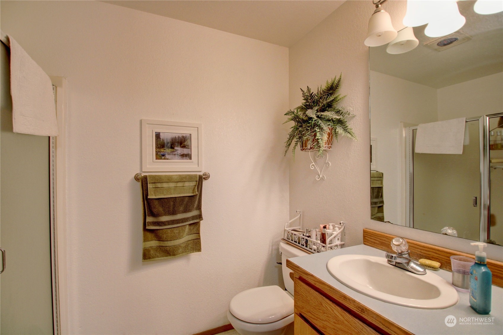 22616 120th Avenue NE Unit: A & B
