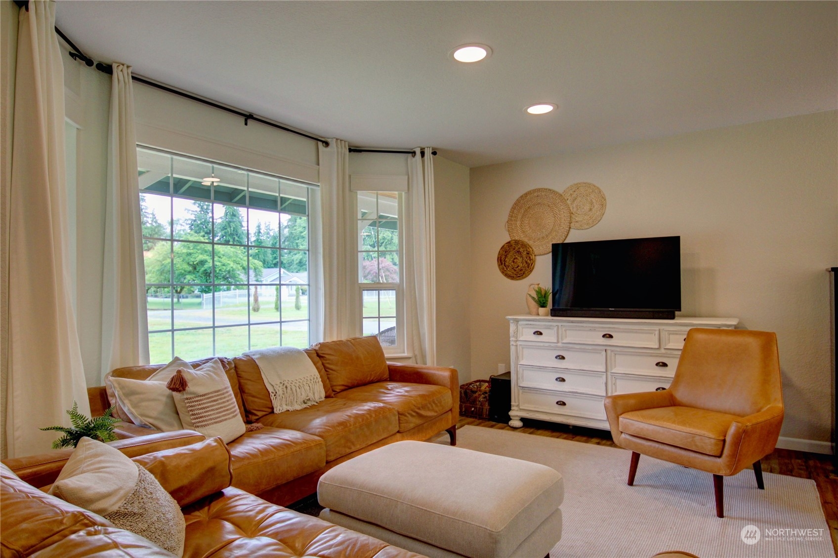 22616 120th Avenue NE Unit: A & B