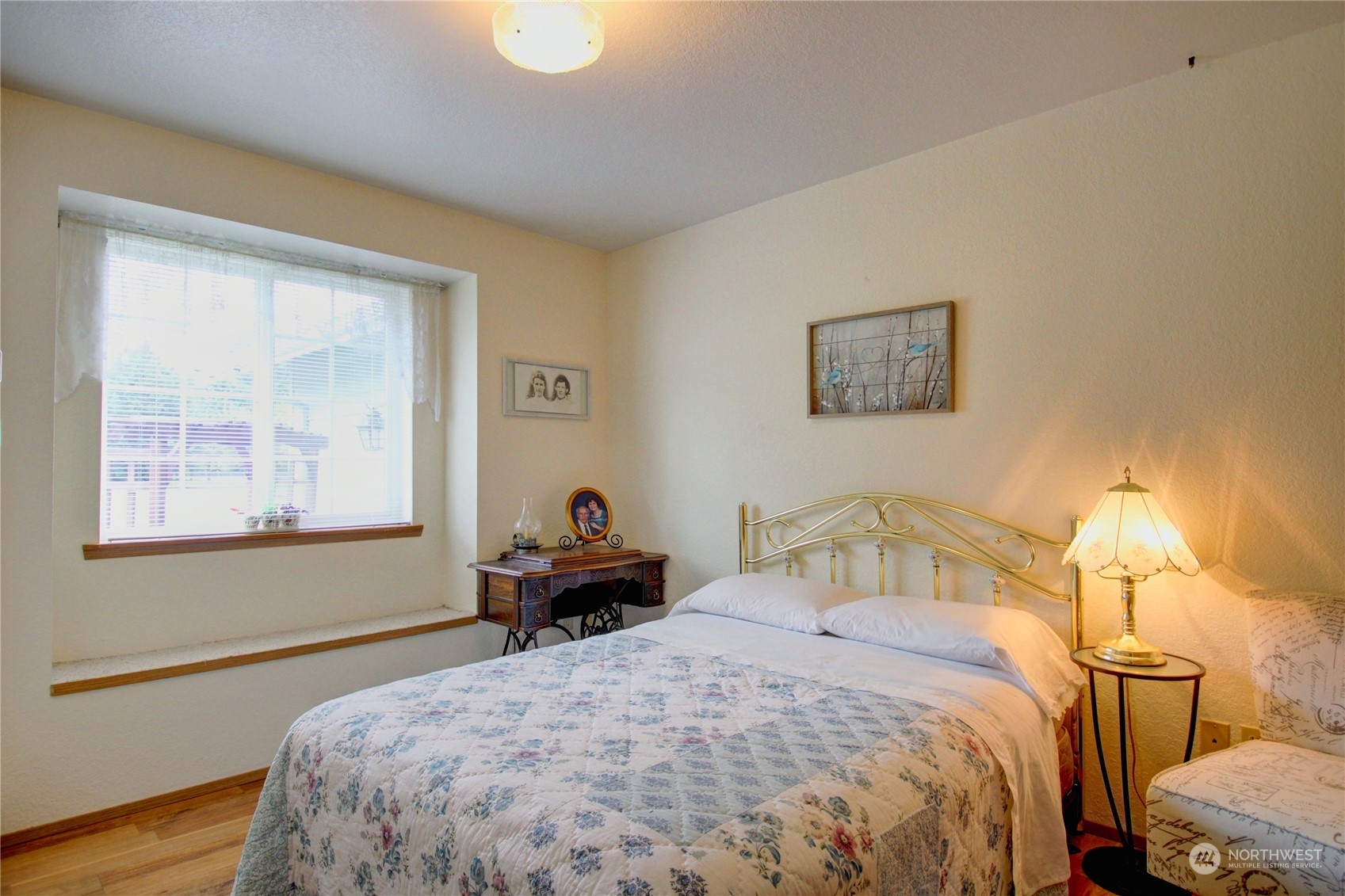 22616 120th Avenue NE Unit: A & B