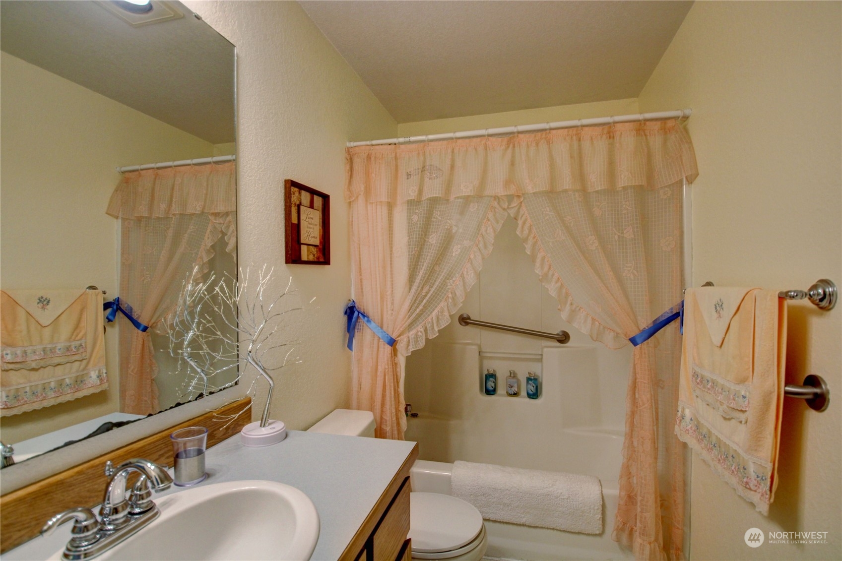 22616 120th Avenue NE Unit: A & B