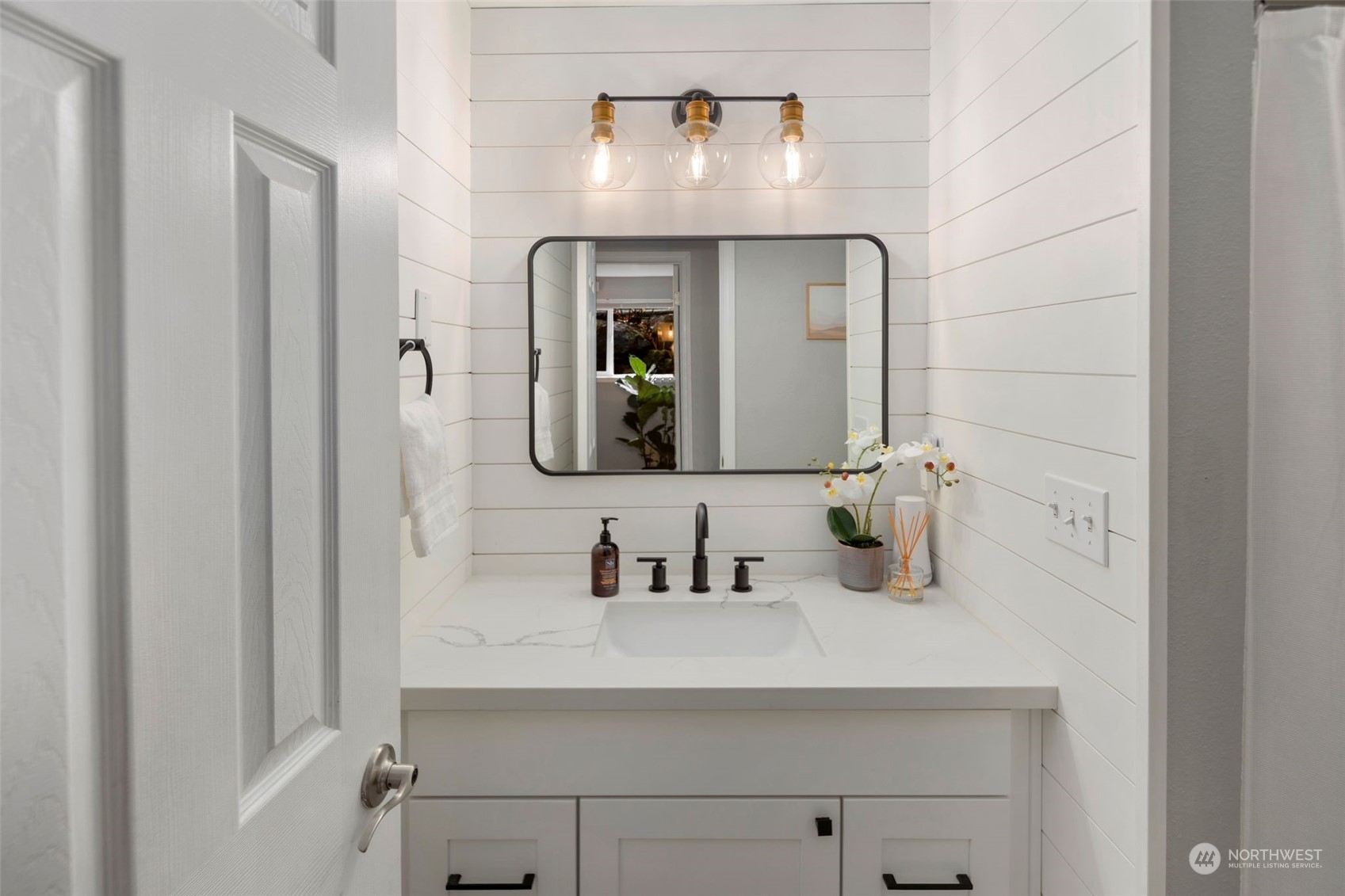 7315 224th Street SW Unit: B11