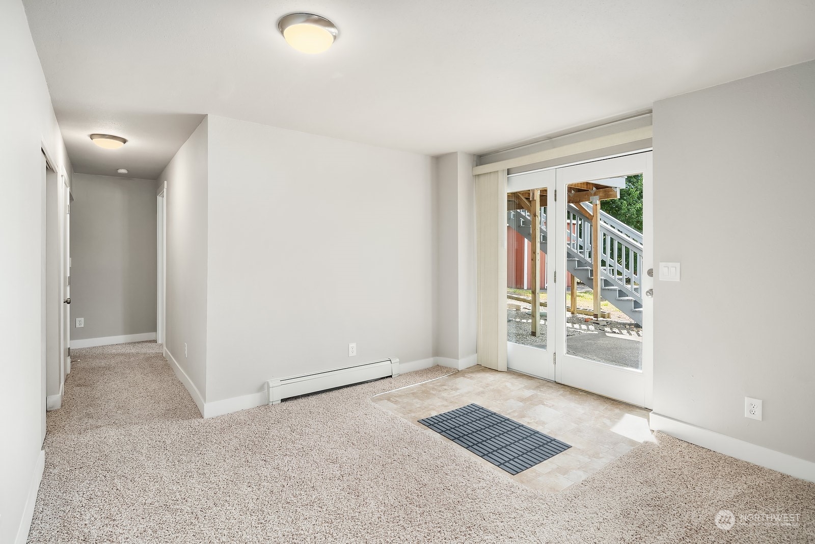 6523 SE 4th Place