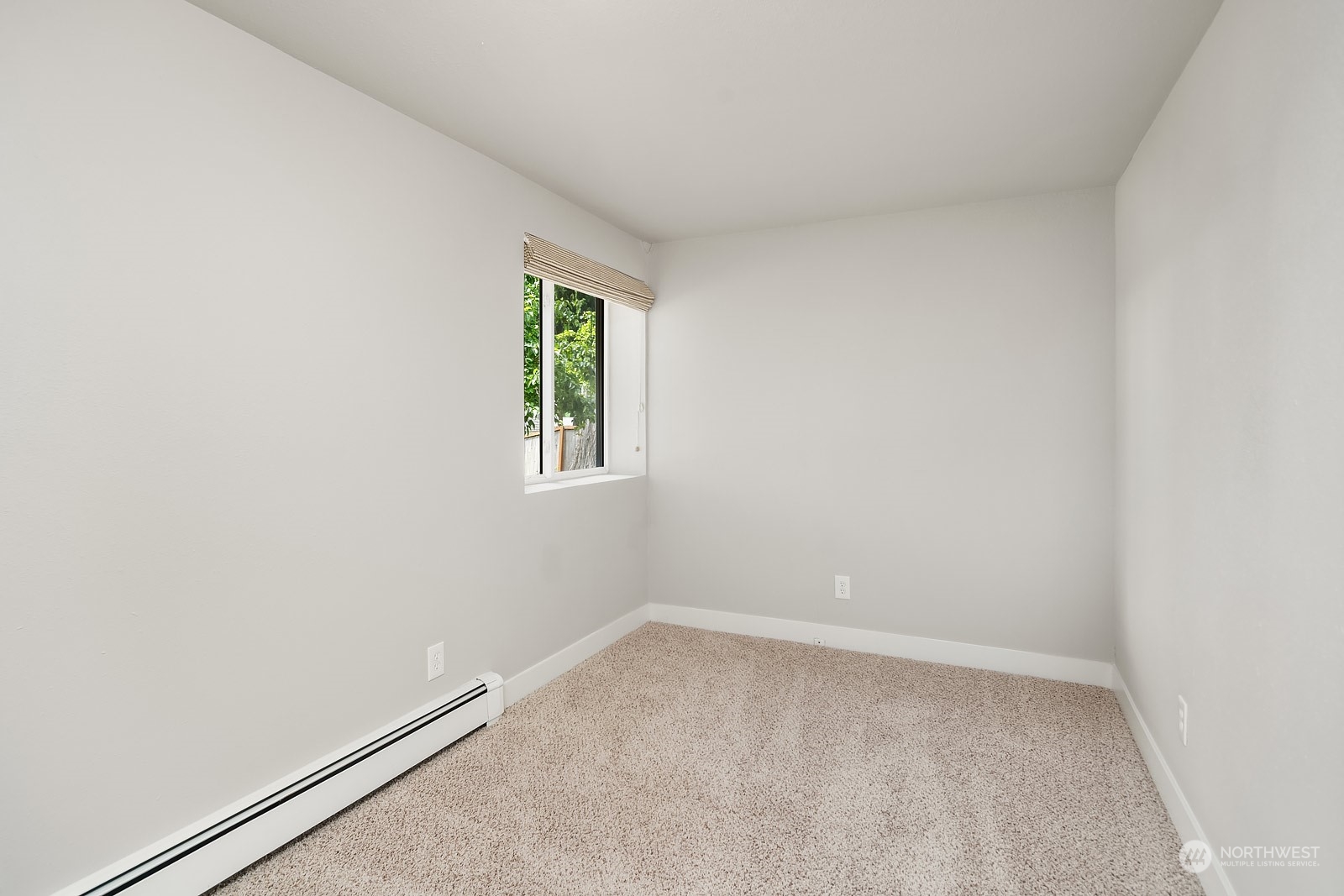6523 SE 4th Place