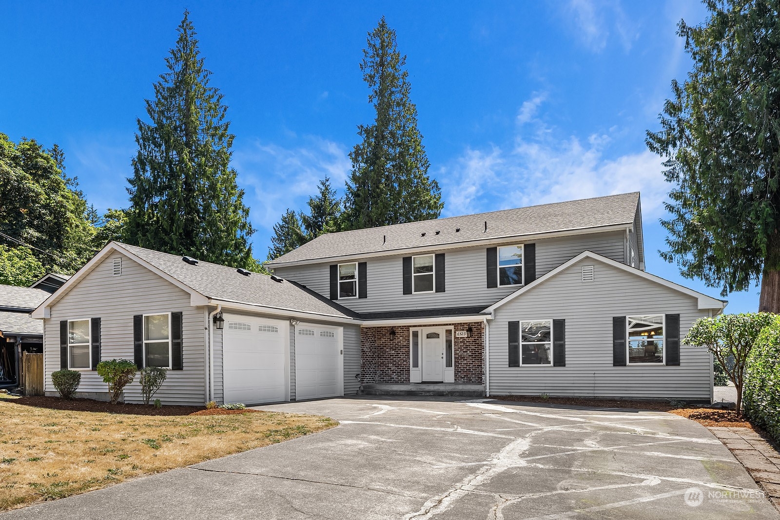 6523 SE 4th Place