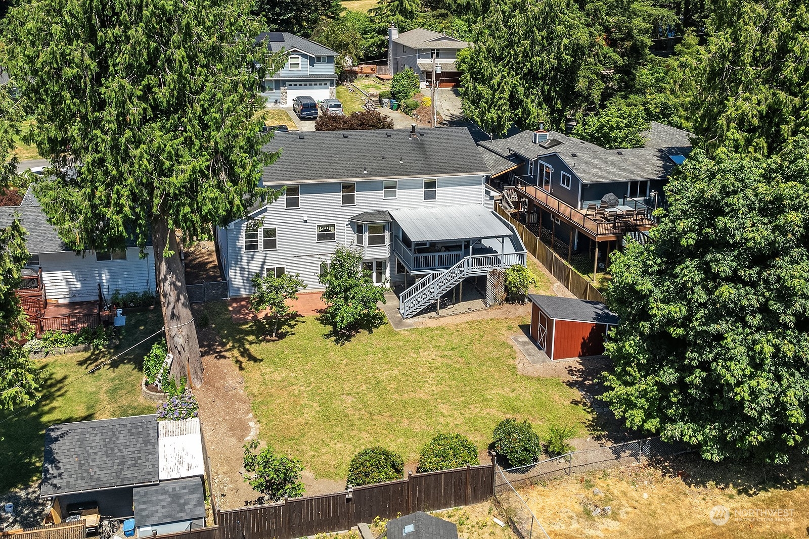 6523 SE 4th Place