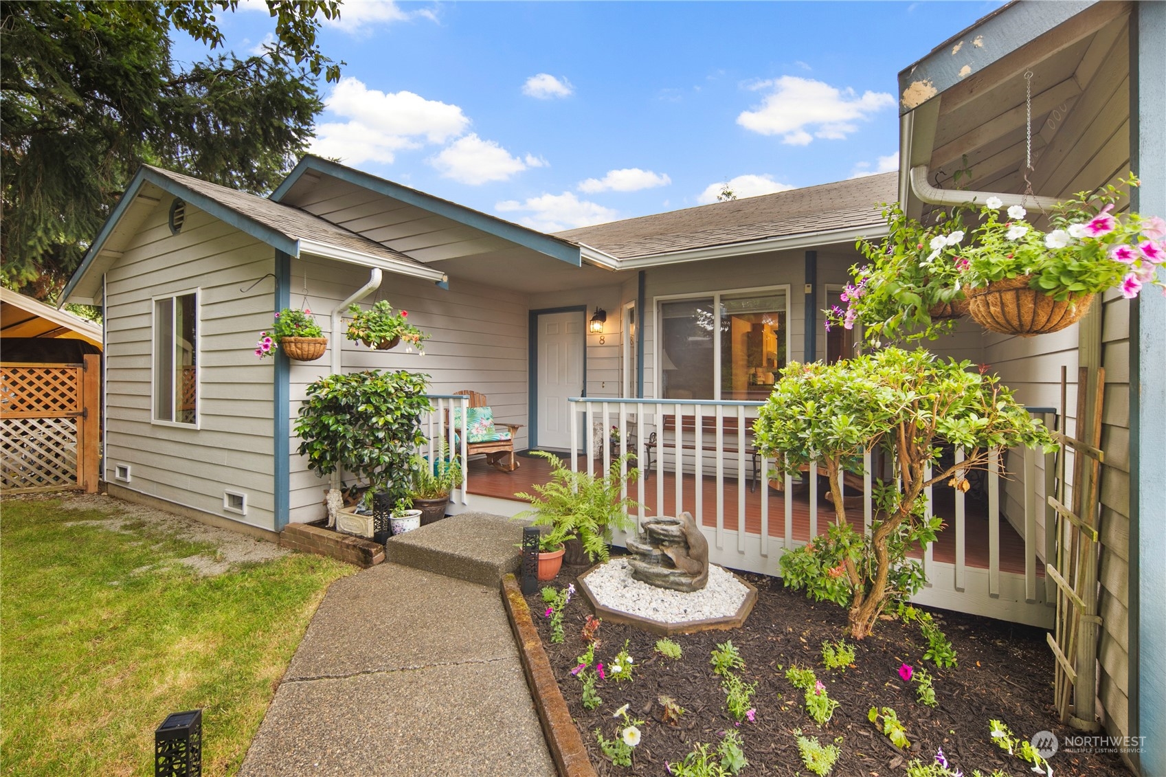 8 109th Street SE