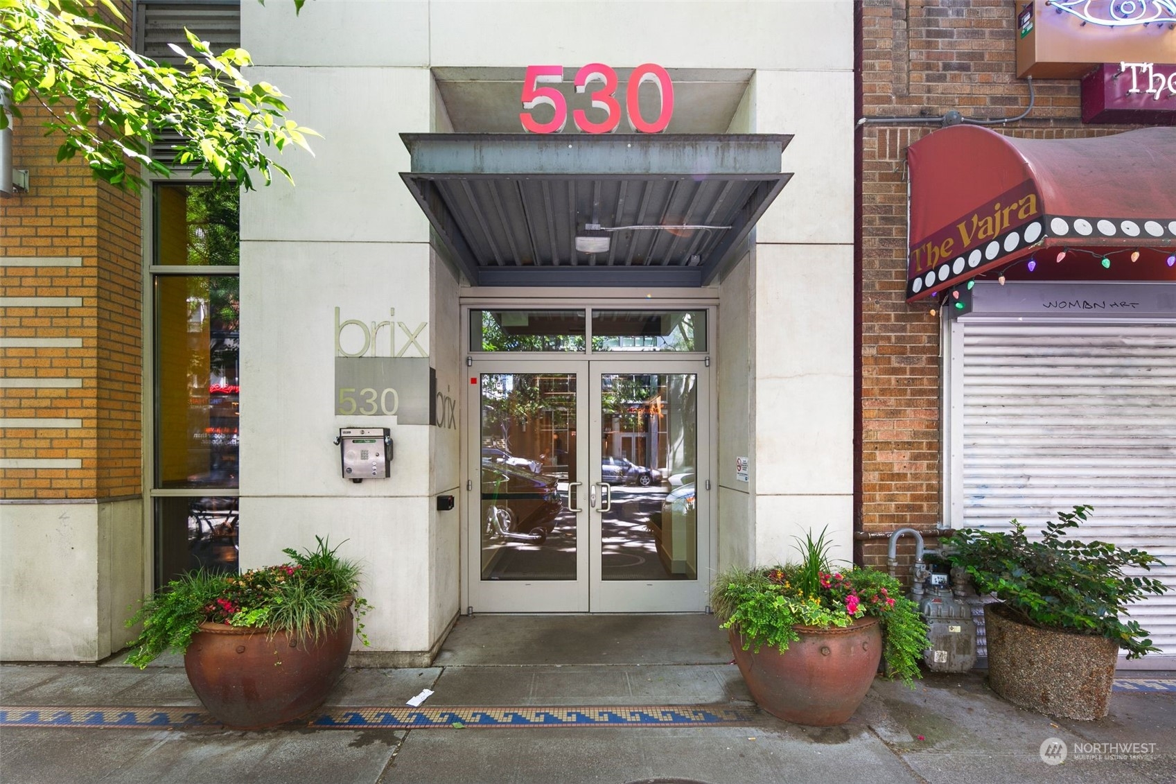 530 Broadway E #208