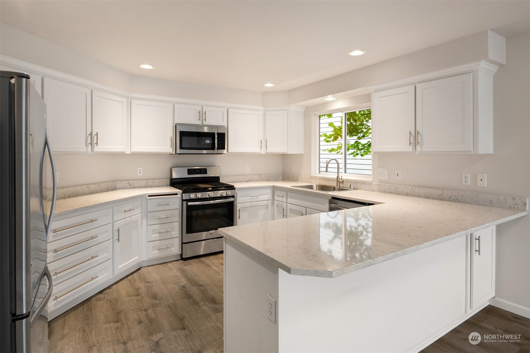 2210 Grade Road #6