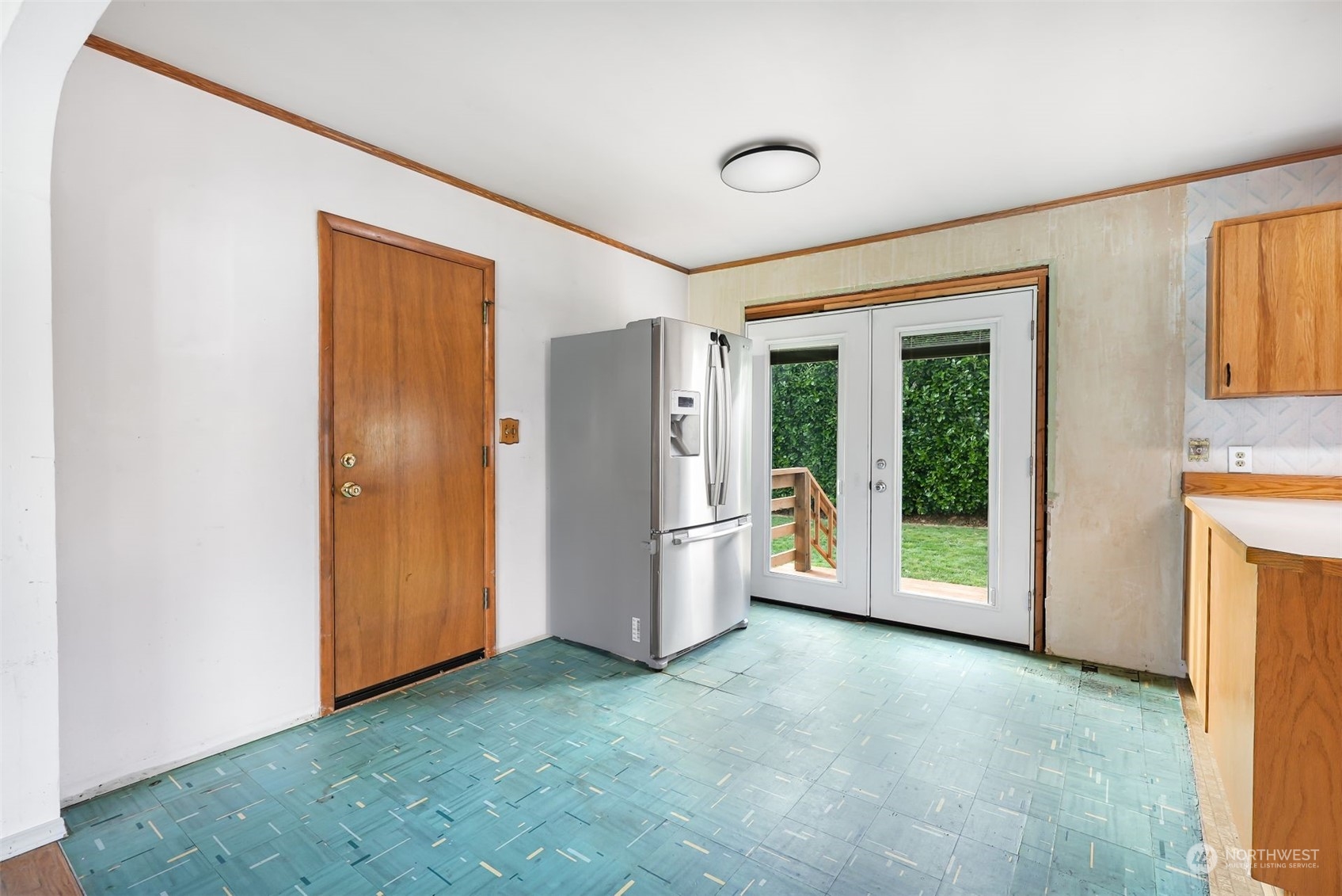 1006 Pine Avenue