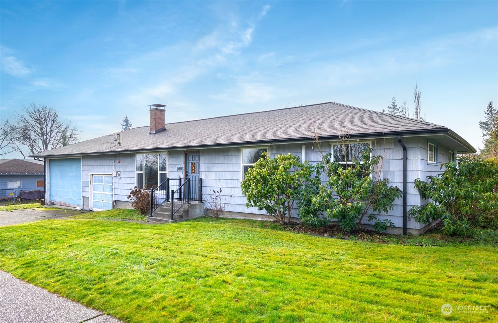 1006 Pine Avenue