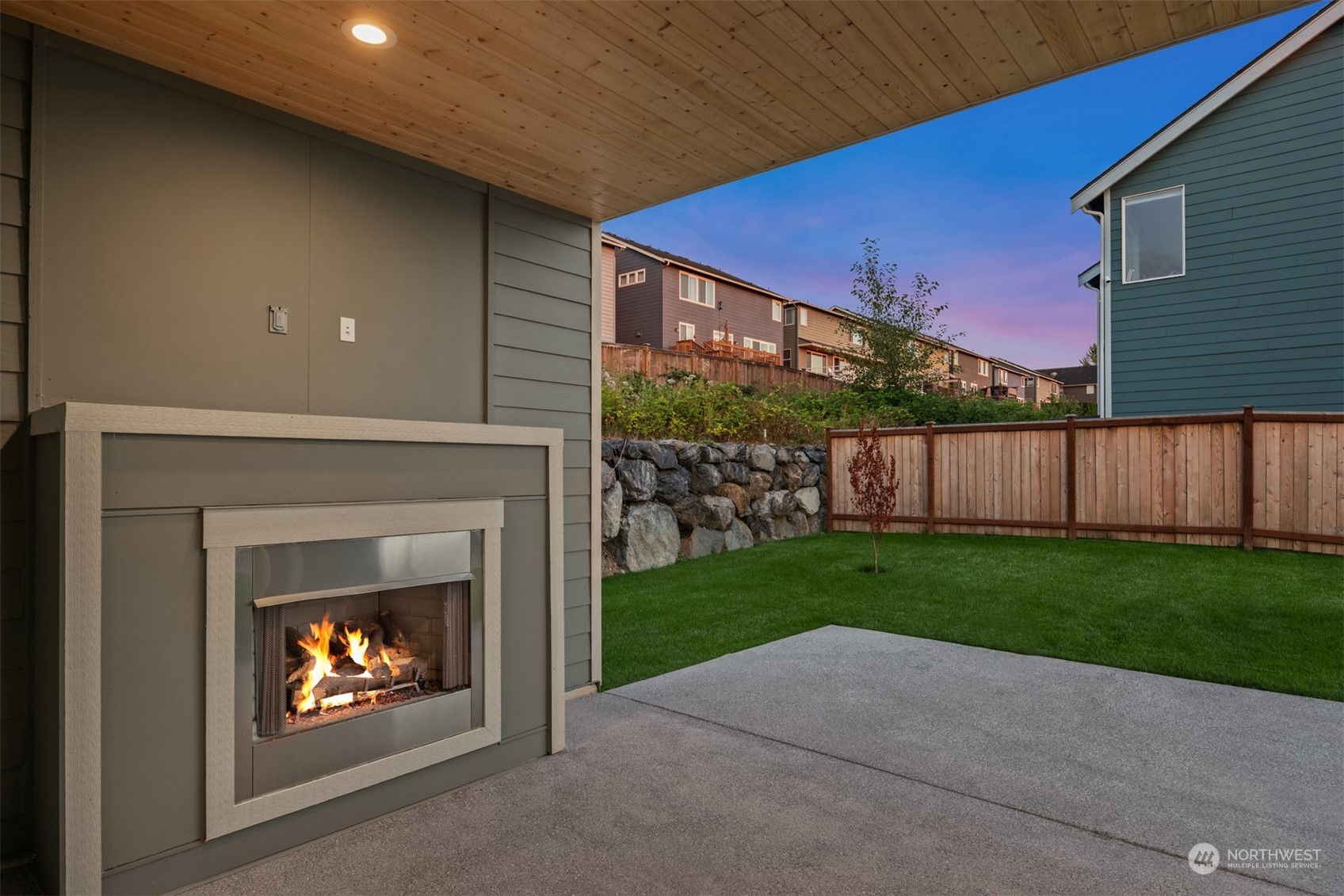 803 76th Drive SE