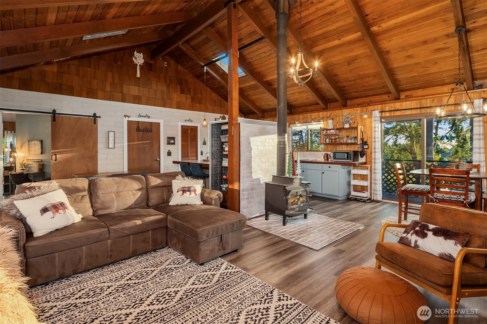 942 Lyndean Lane