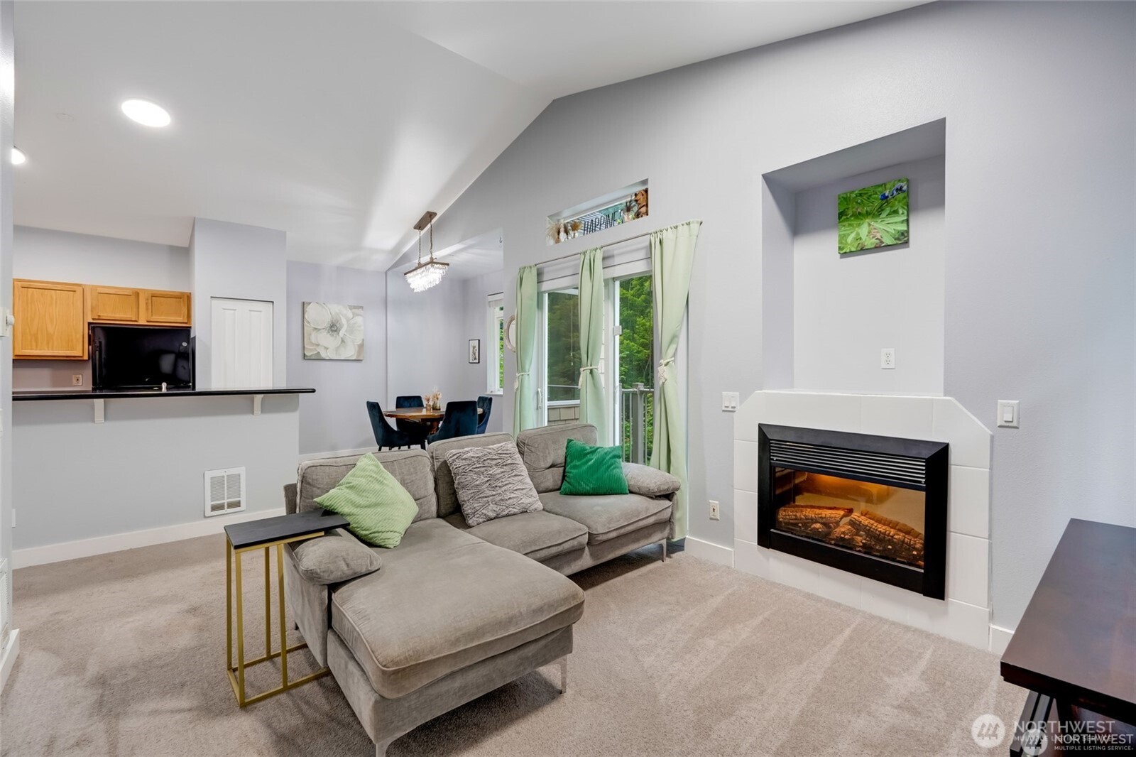 5809 Highway Place Unit: B304