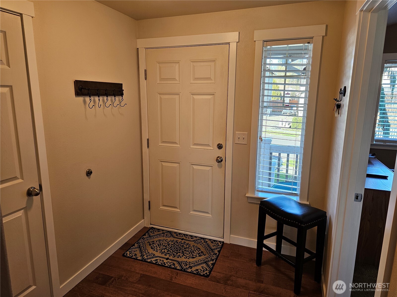 7218 39th Place NE