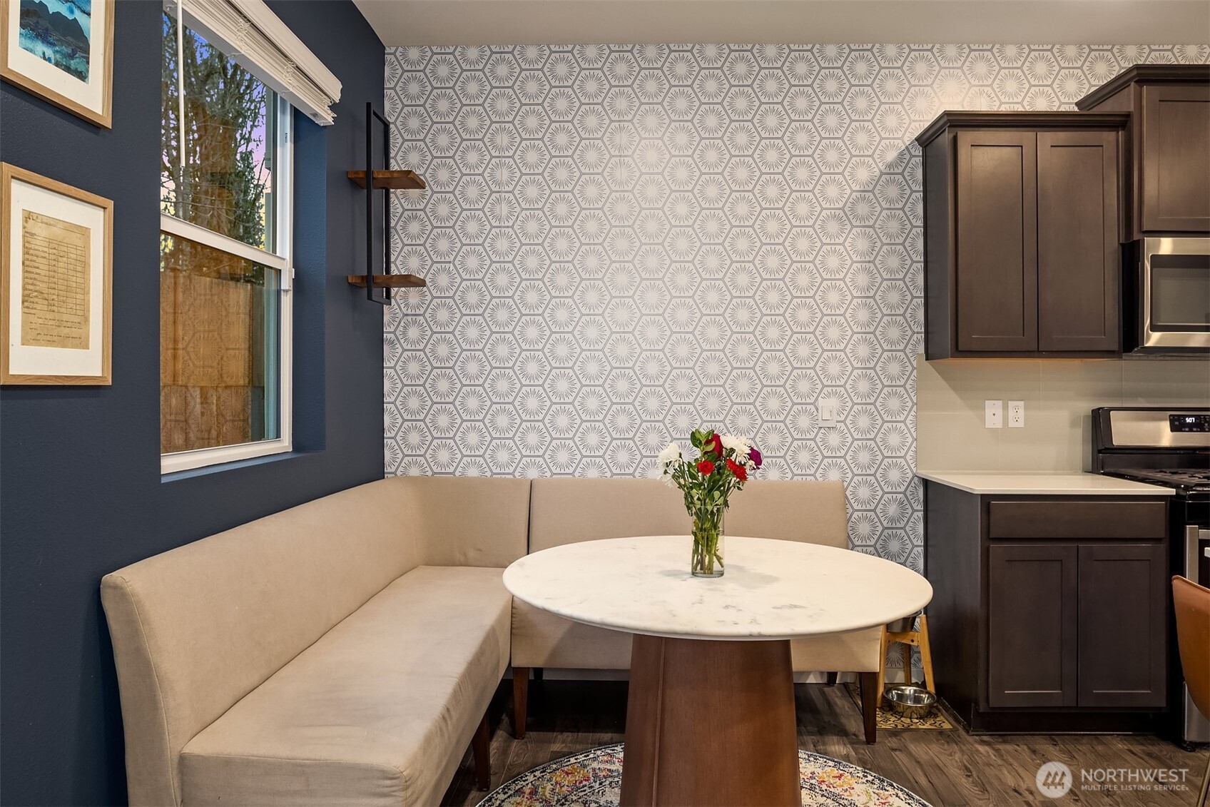 10715 32nd Street NE