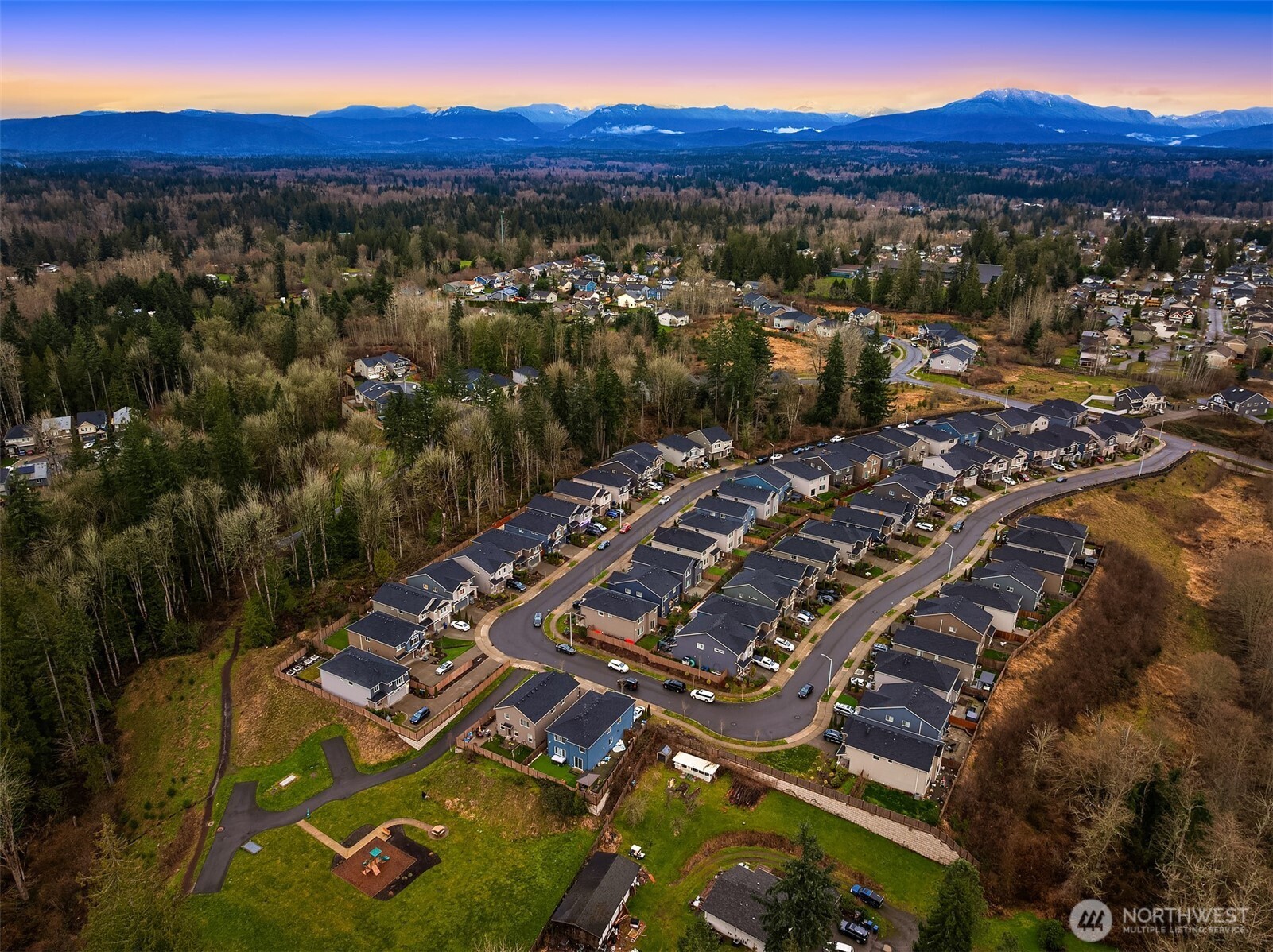 10715 32nd Street NE