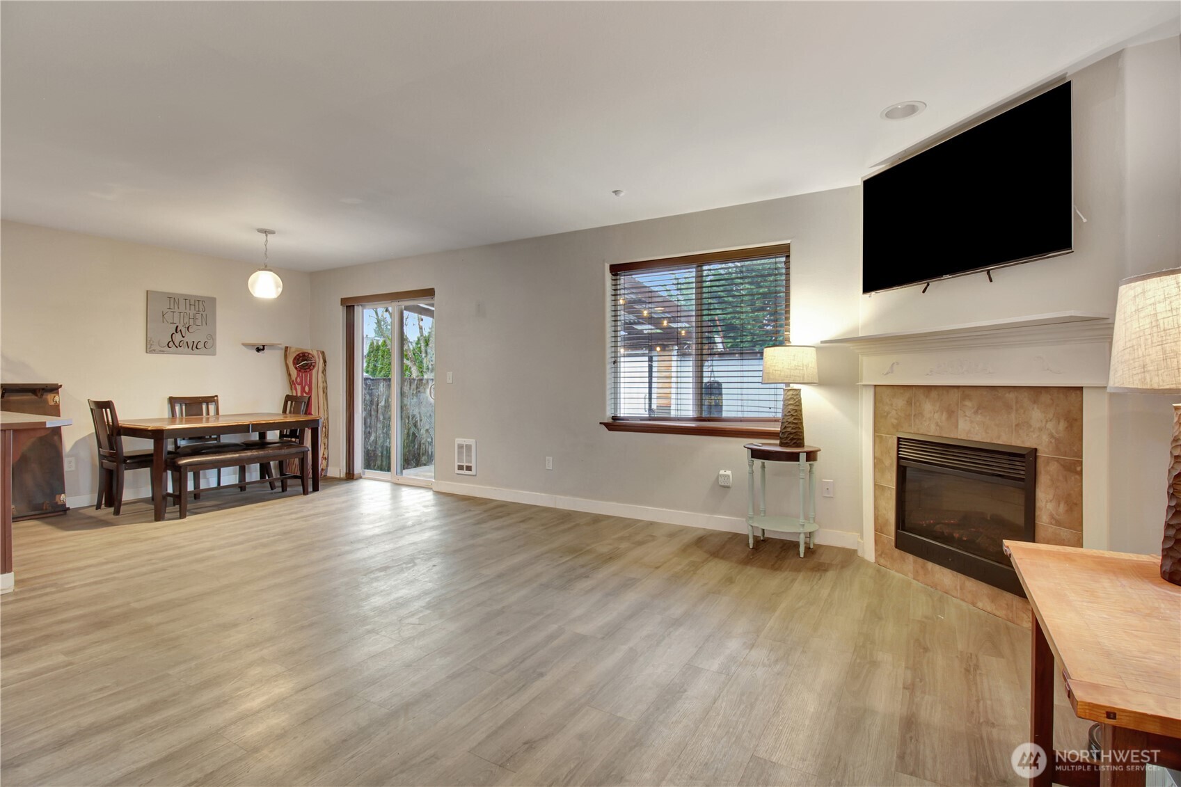 318 E Highland Drive