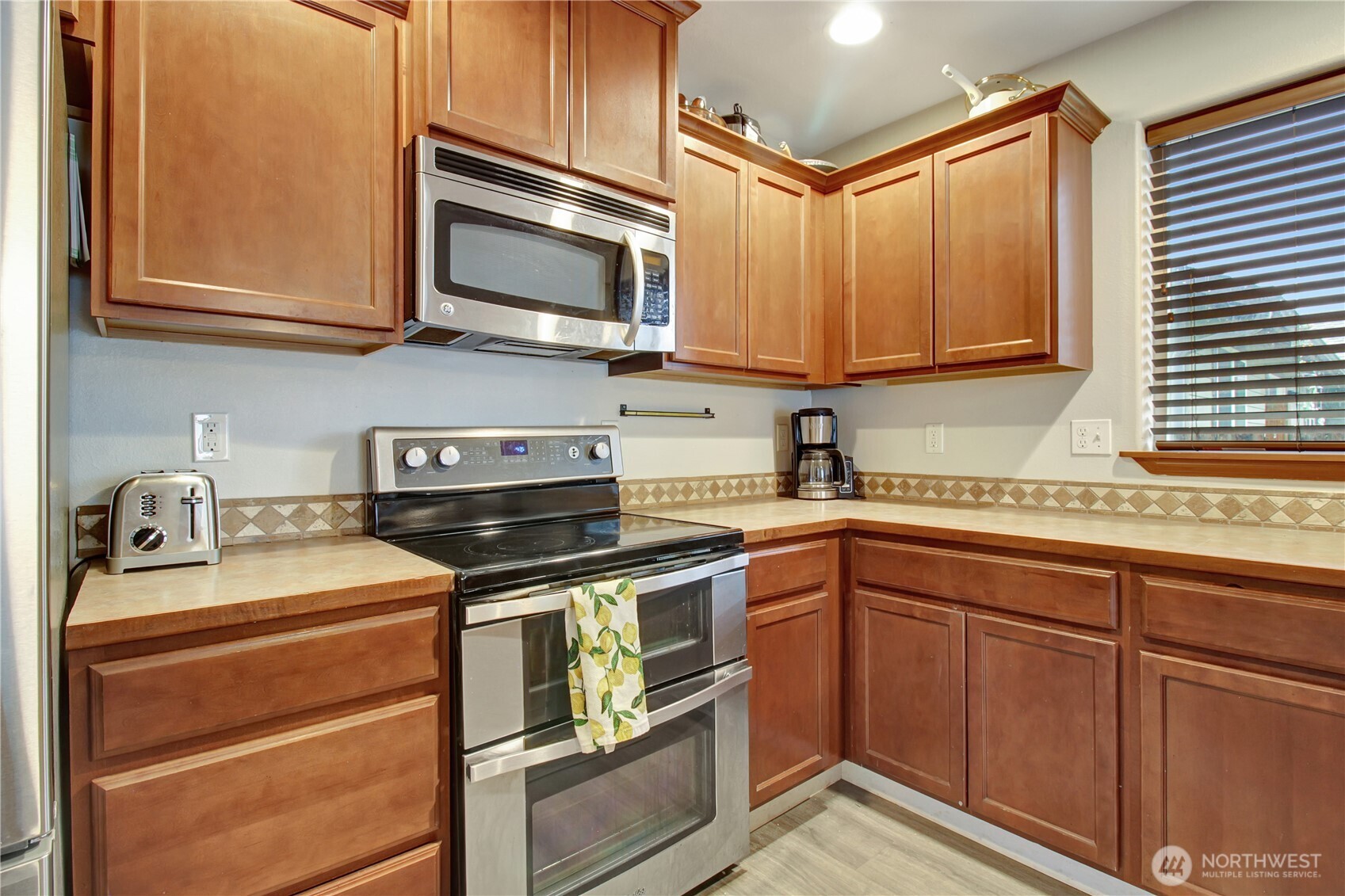 318 E Highland Drive