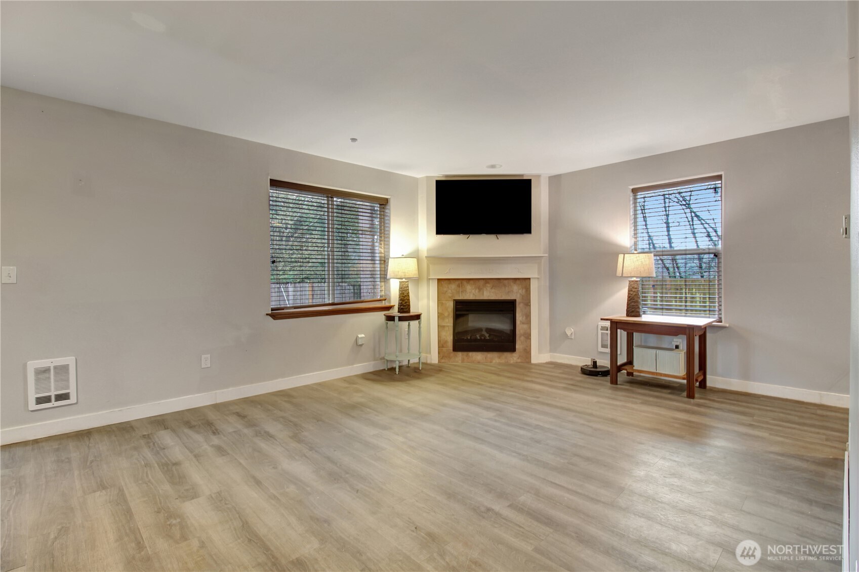 318 E Highland Drive