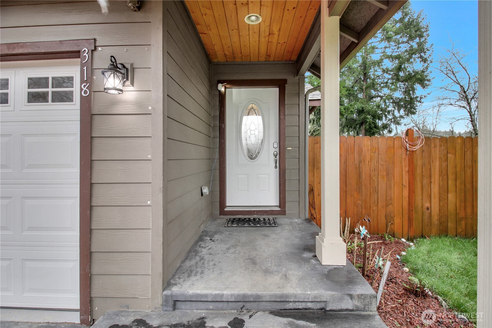 318 E Highland Drive