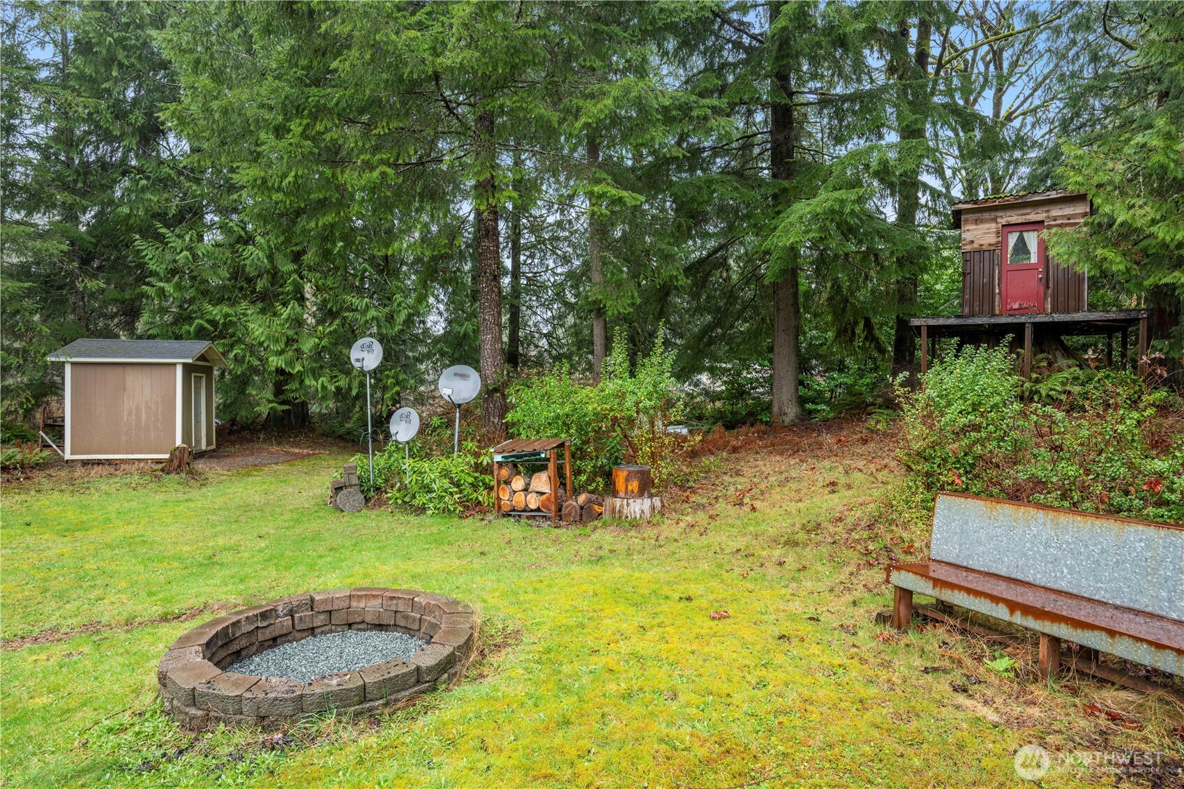 23306 N Lake Cochran Road