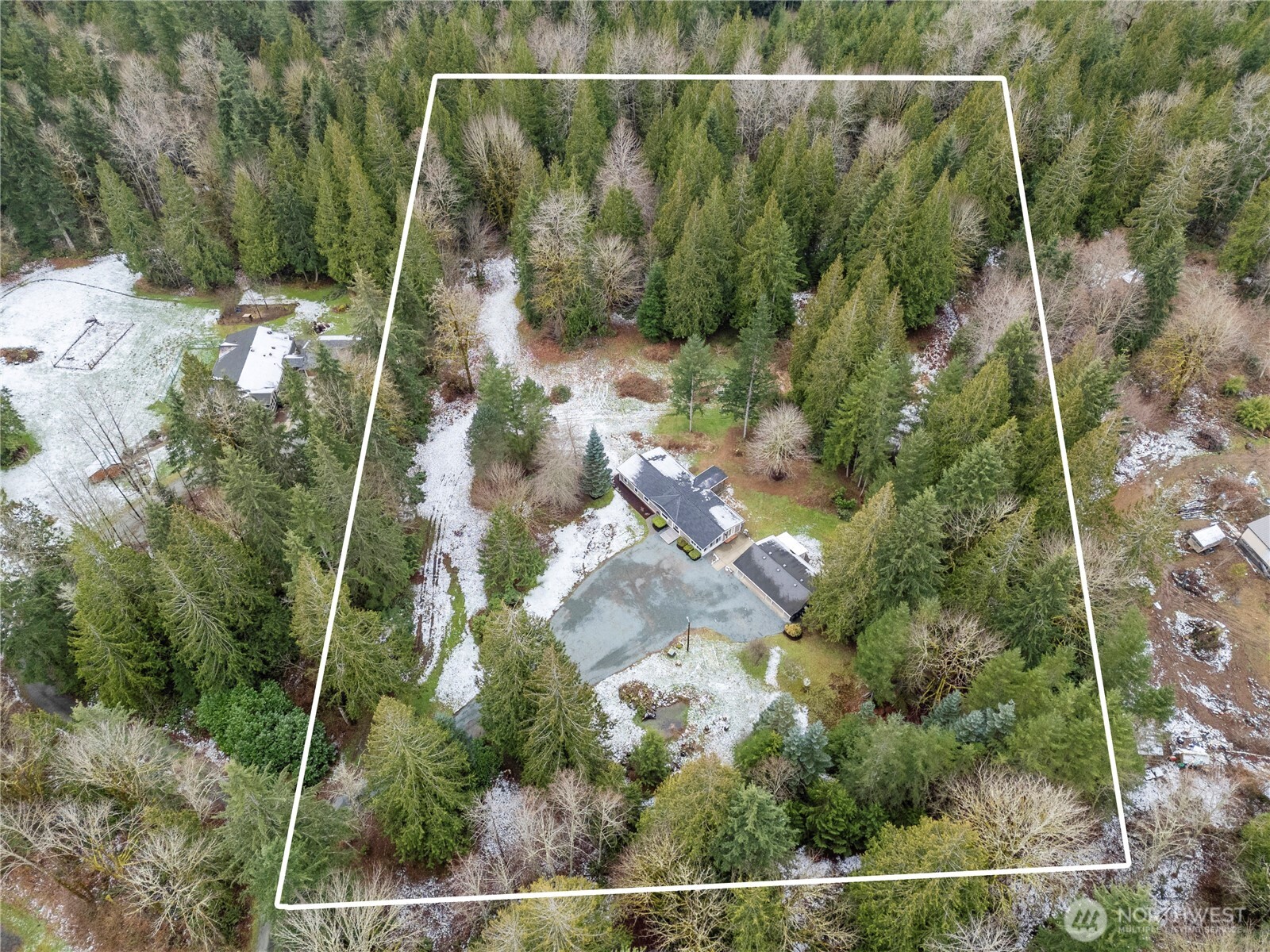 23306 N Lake Cochran Road