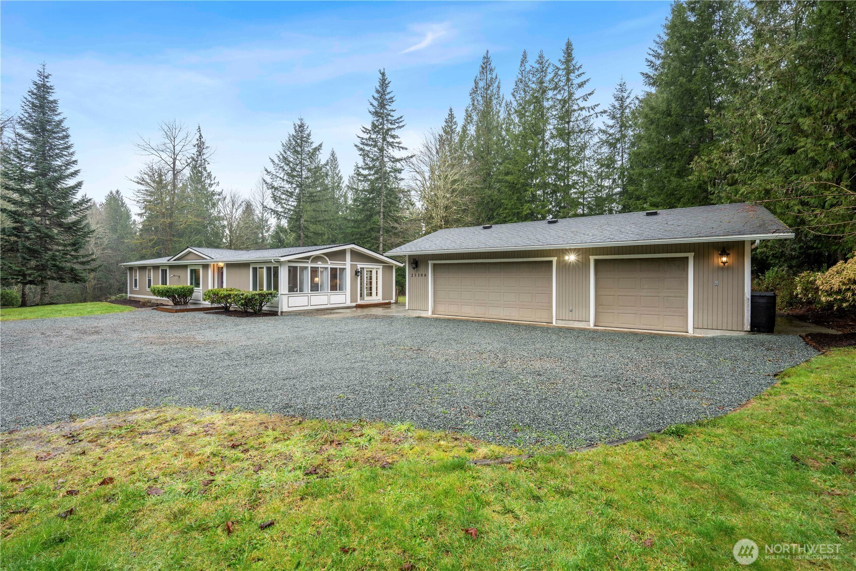 23306 N Lake Cochran Road