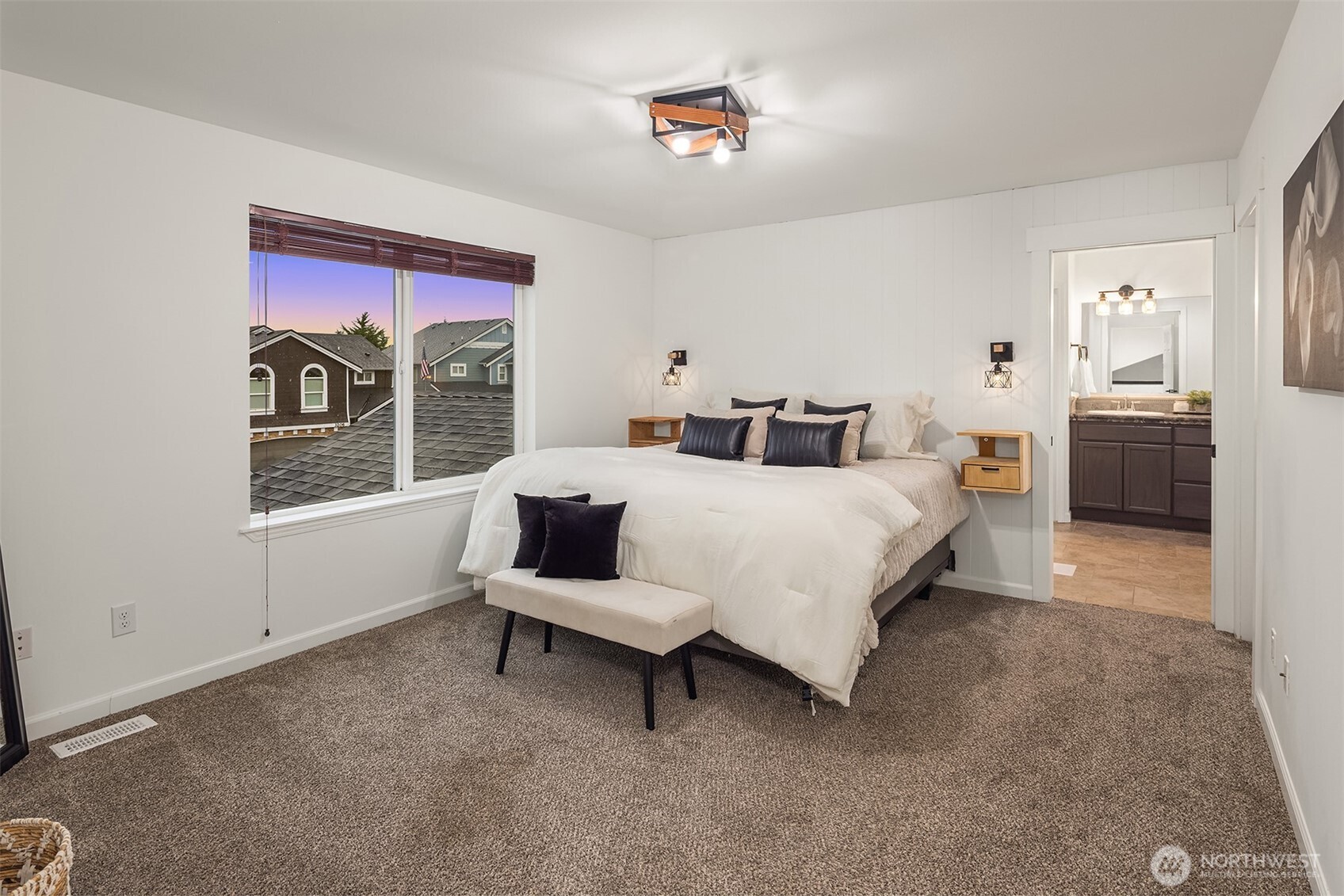 3131 82nd Drive NE