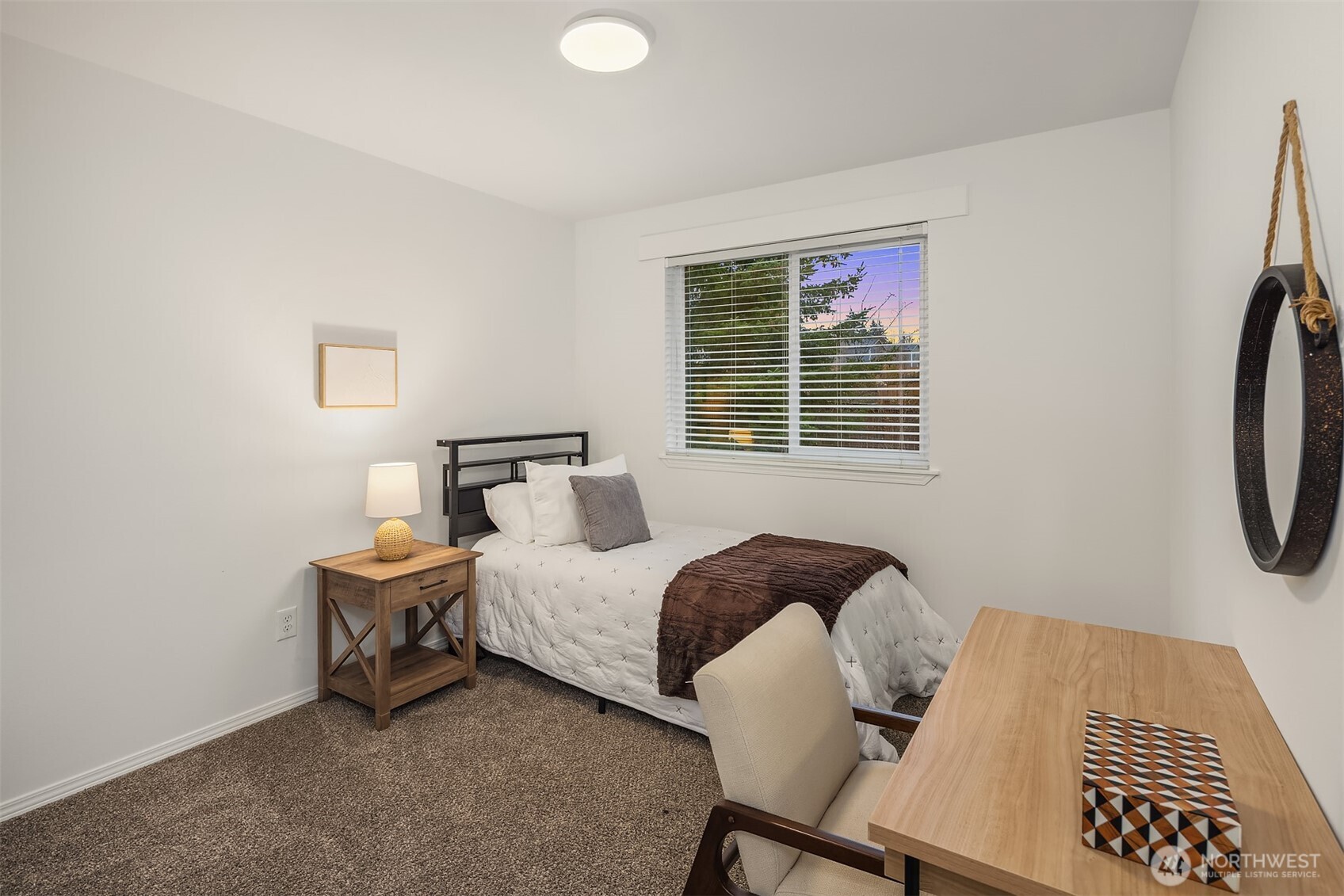 3131 82nd Drive NE