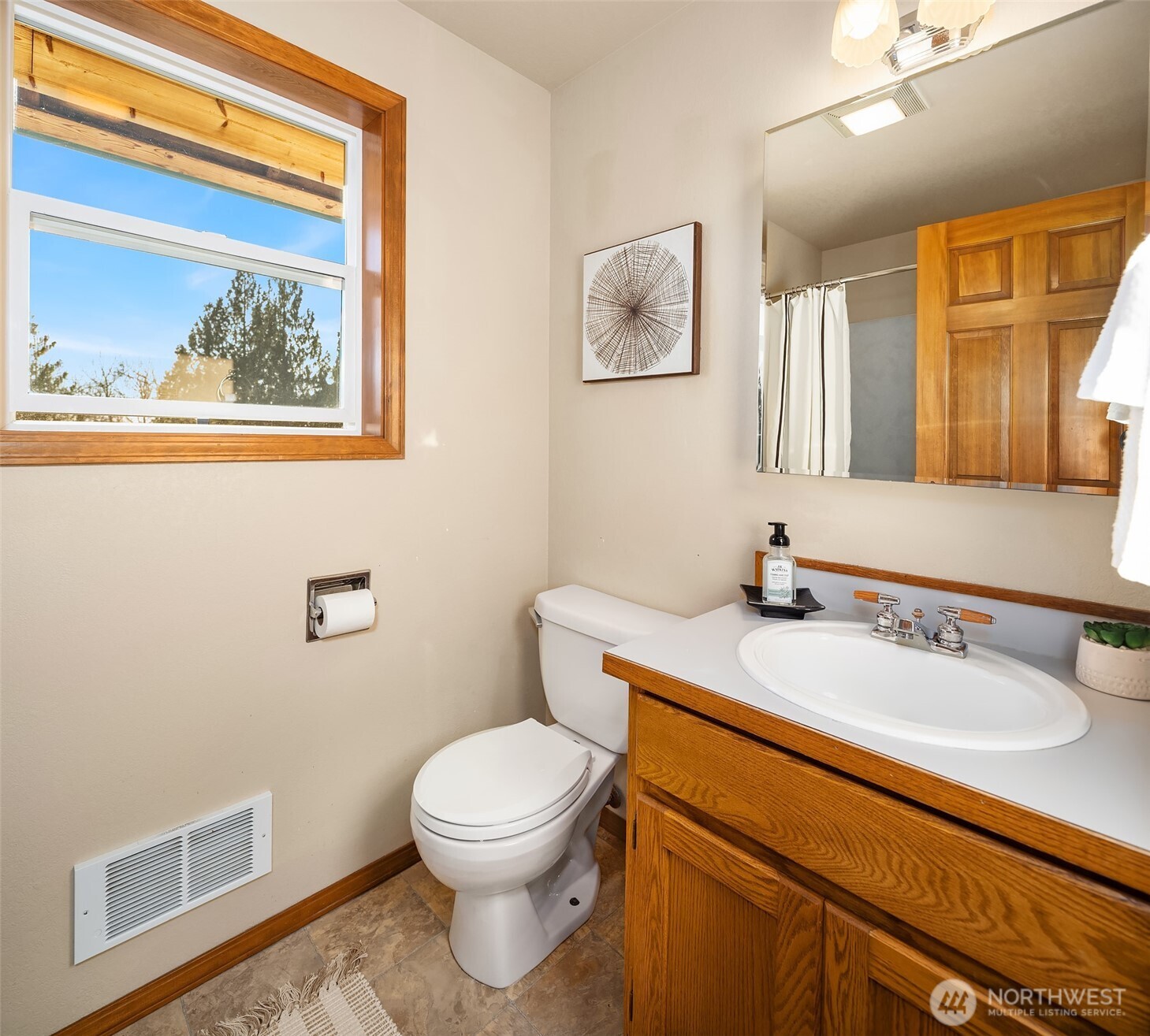 22428 107th Avenue NE