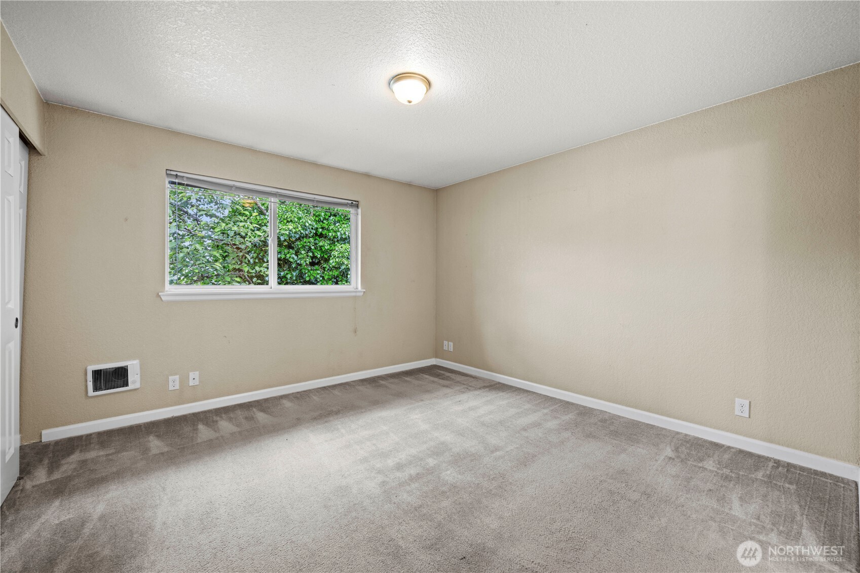 1523 Sunset Place