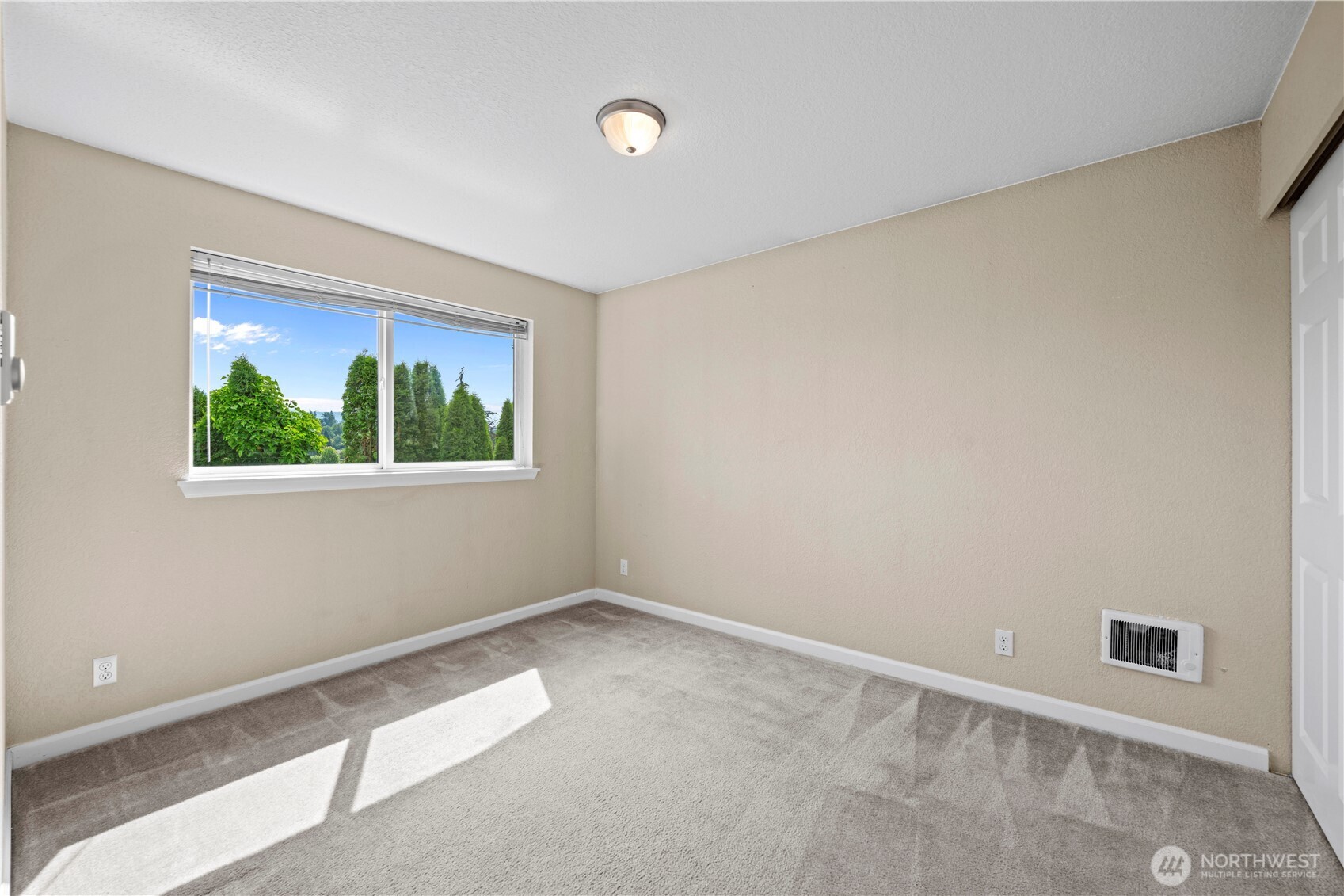 1523 Sunset Place