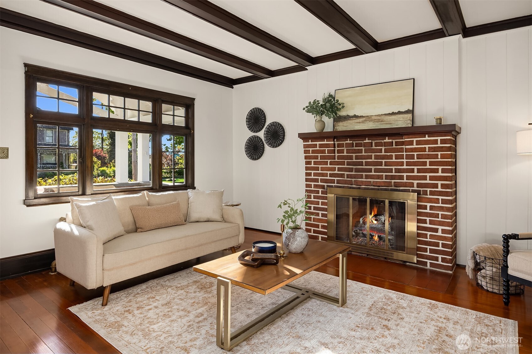 423 Ave B