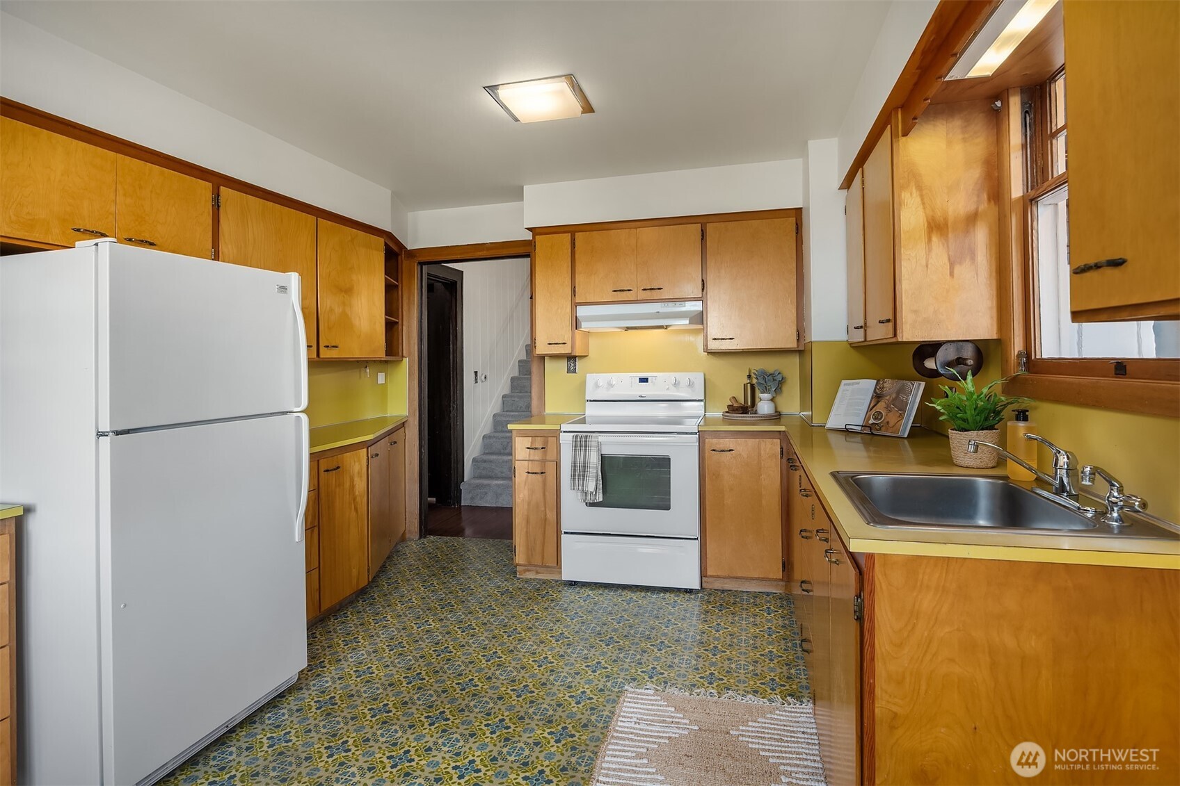 423 Ave B