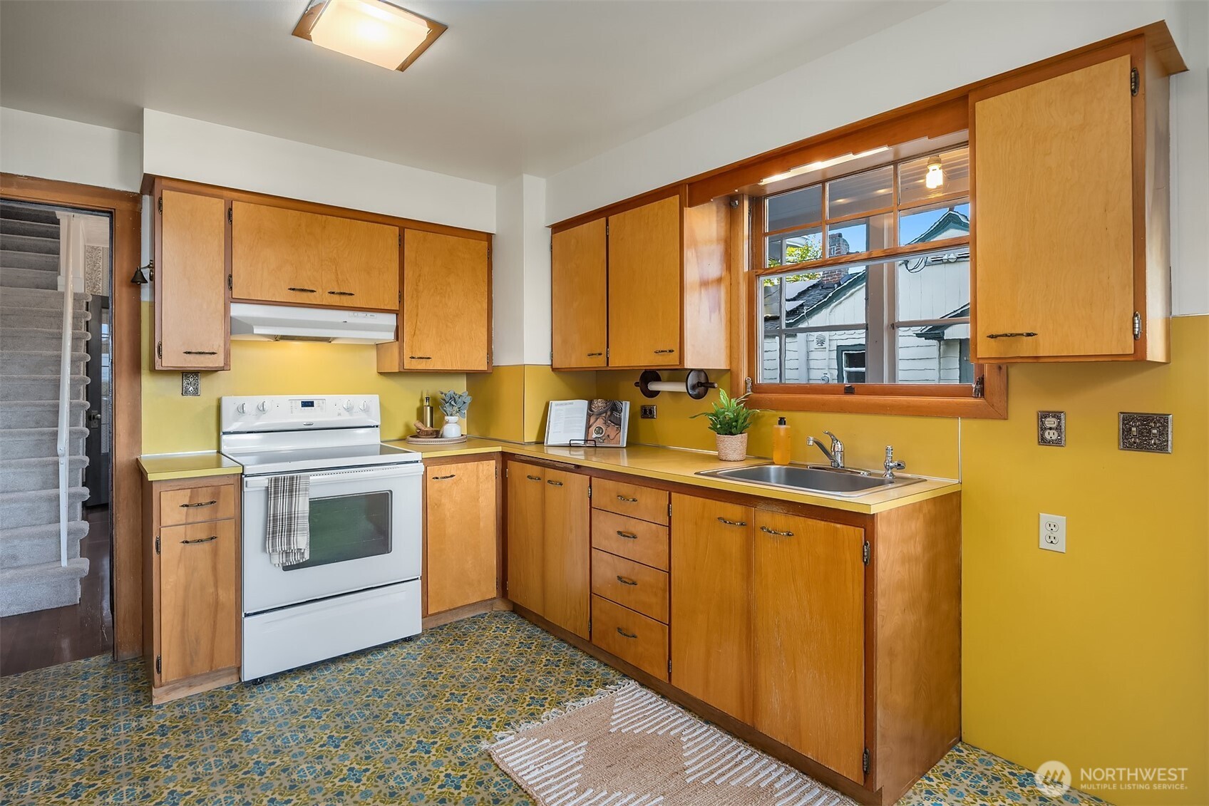 423 Ave B