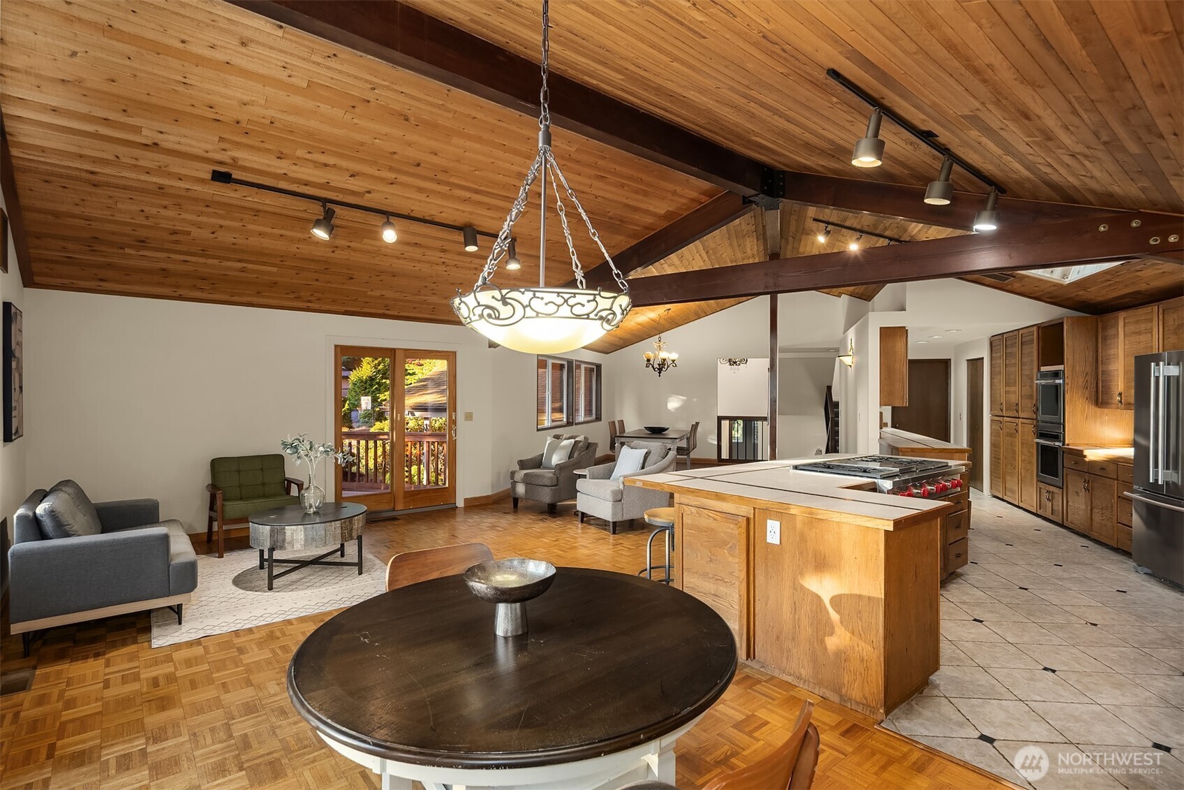 7016 165th Place SW