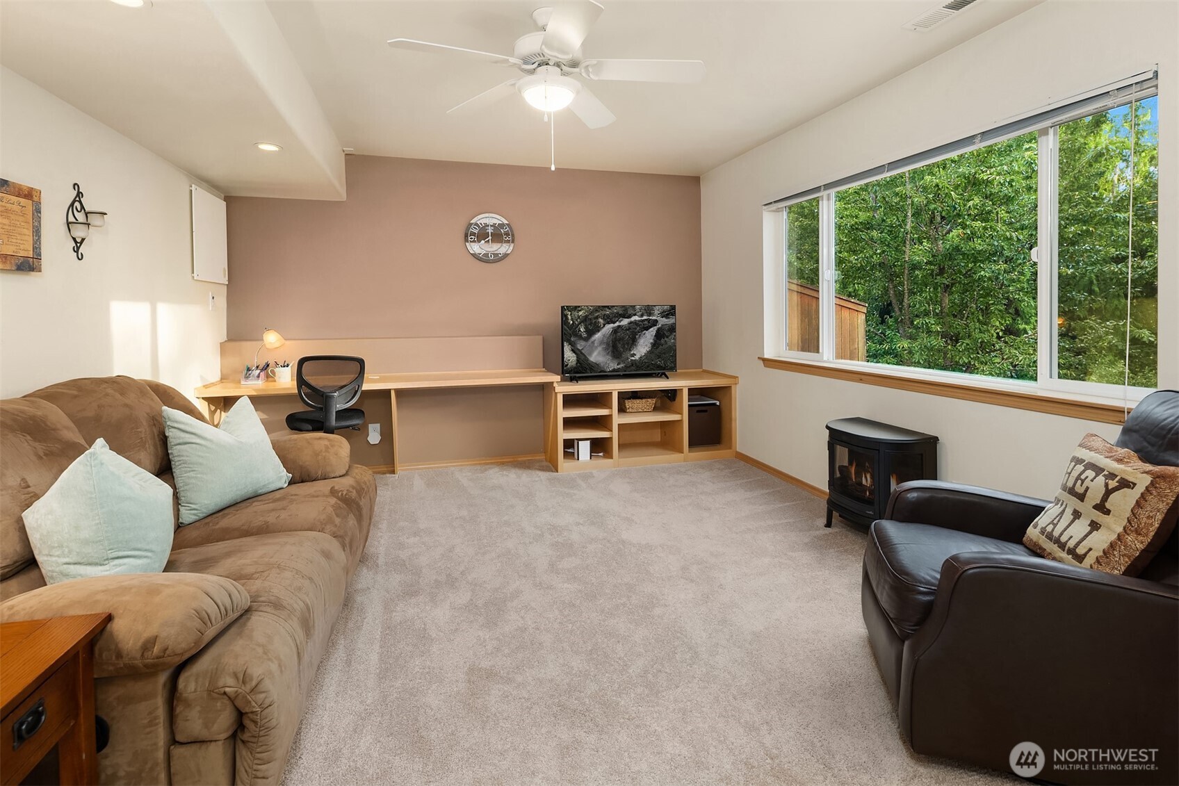 24 79th Drive SE