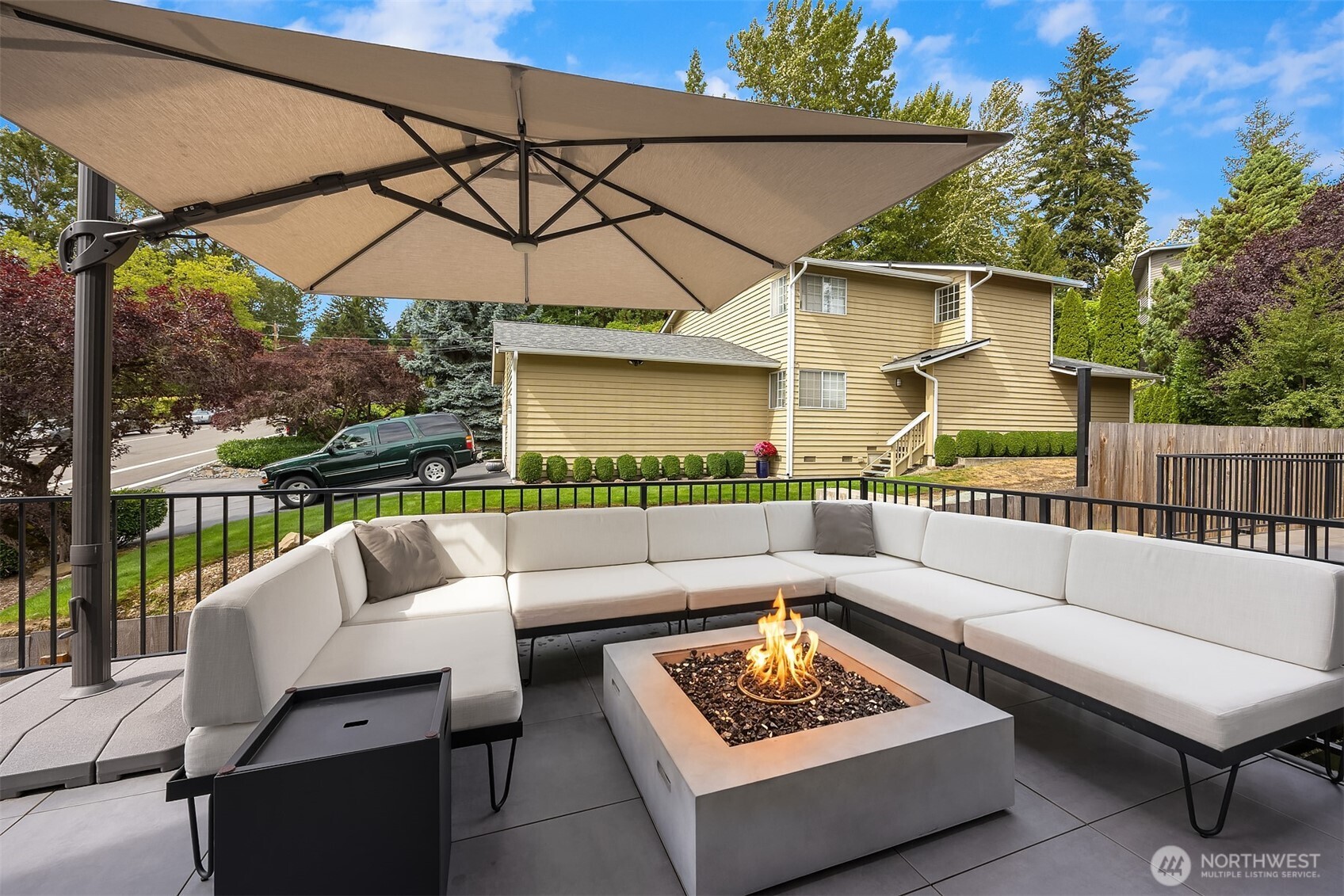 6712 NE 185th Street Unit: 1
