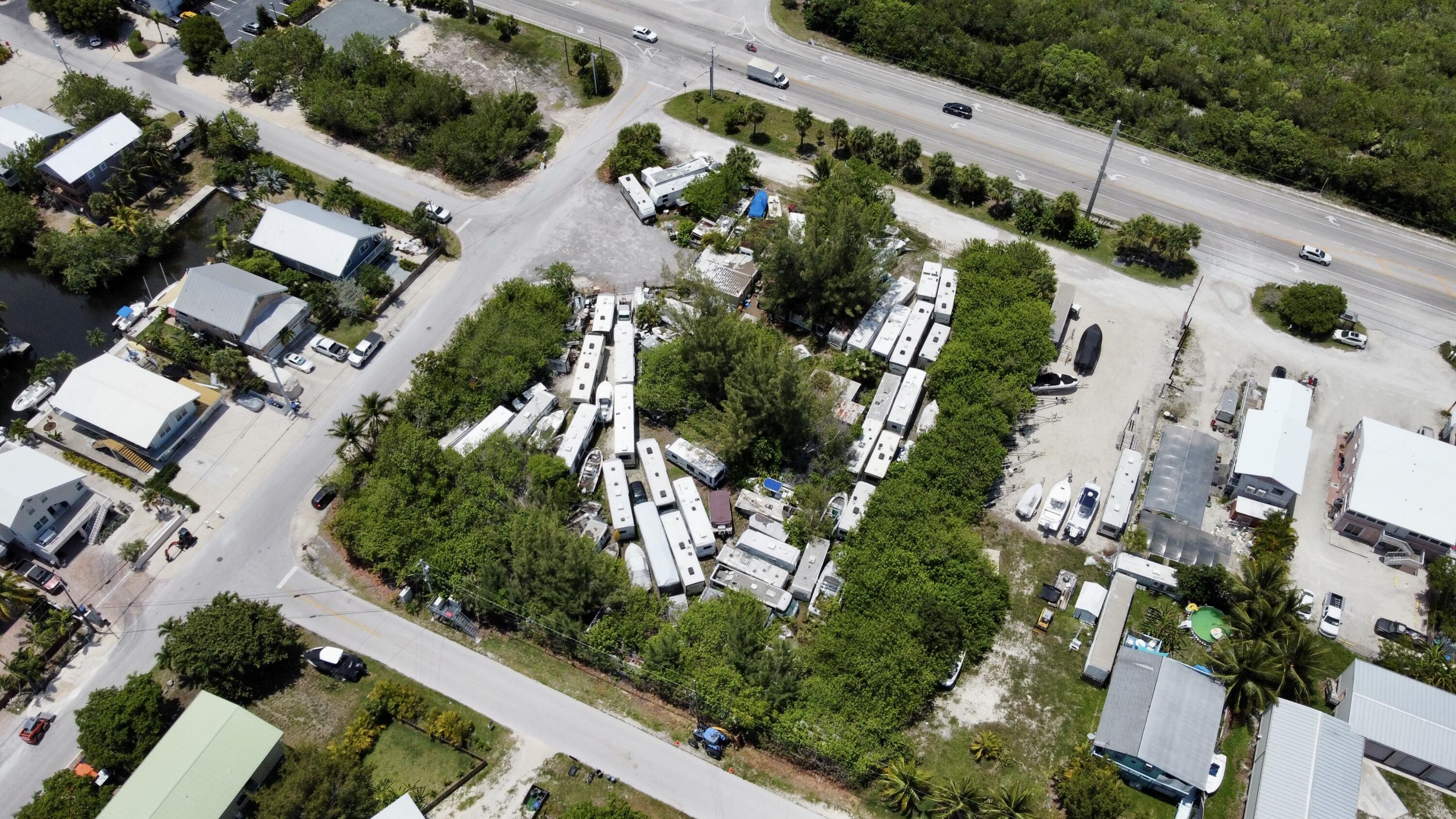 22732 Overseas Highway