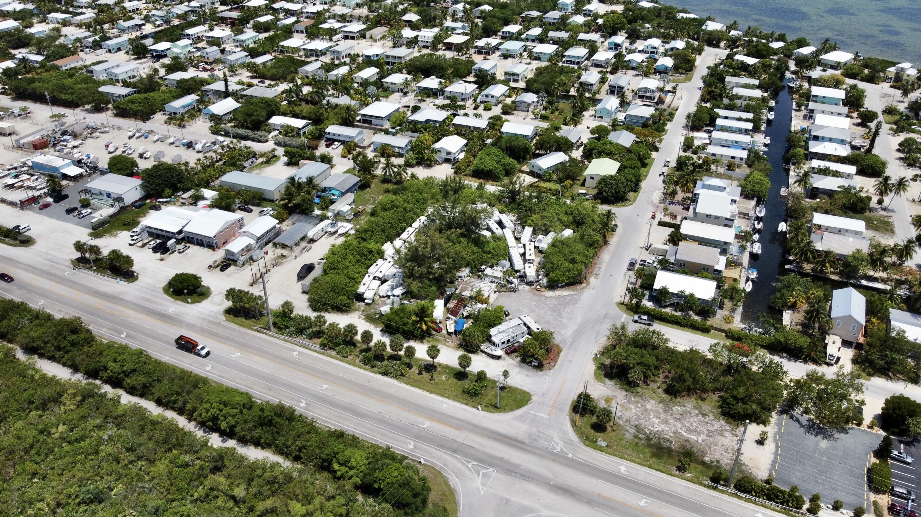 22732 Overseas Highway