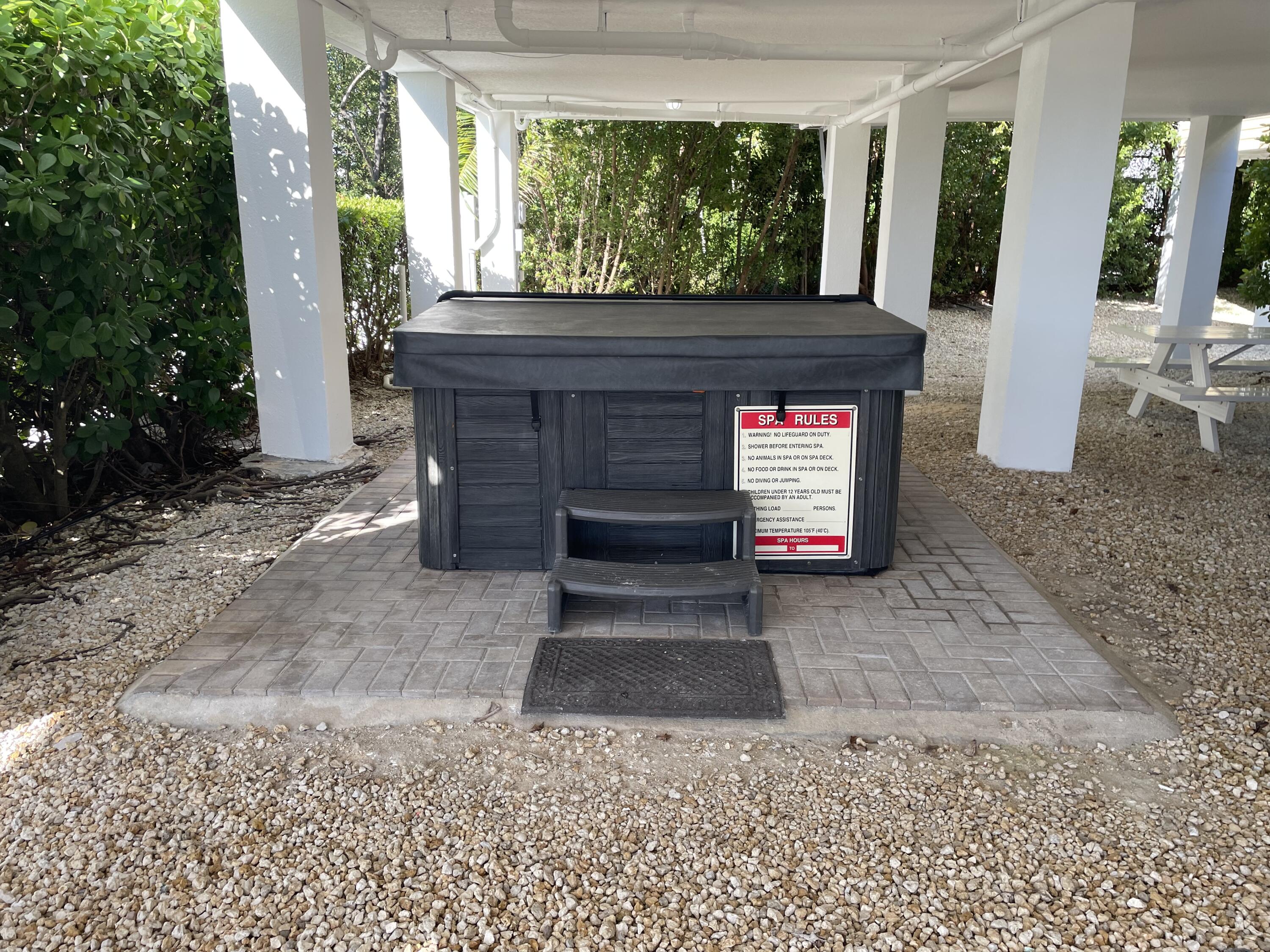 12555 Overseas Highway G