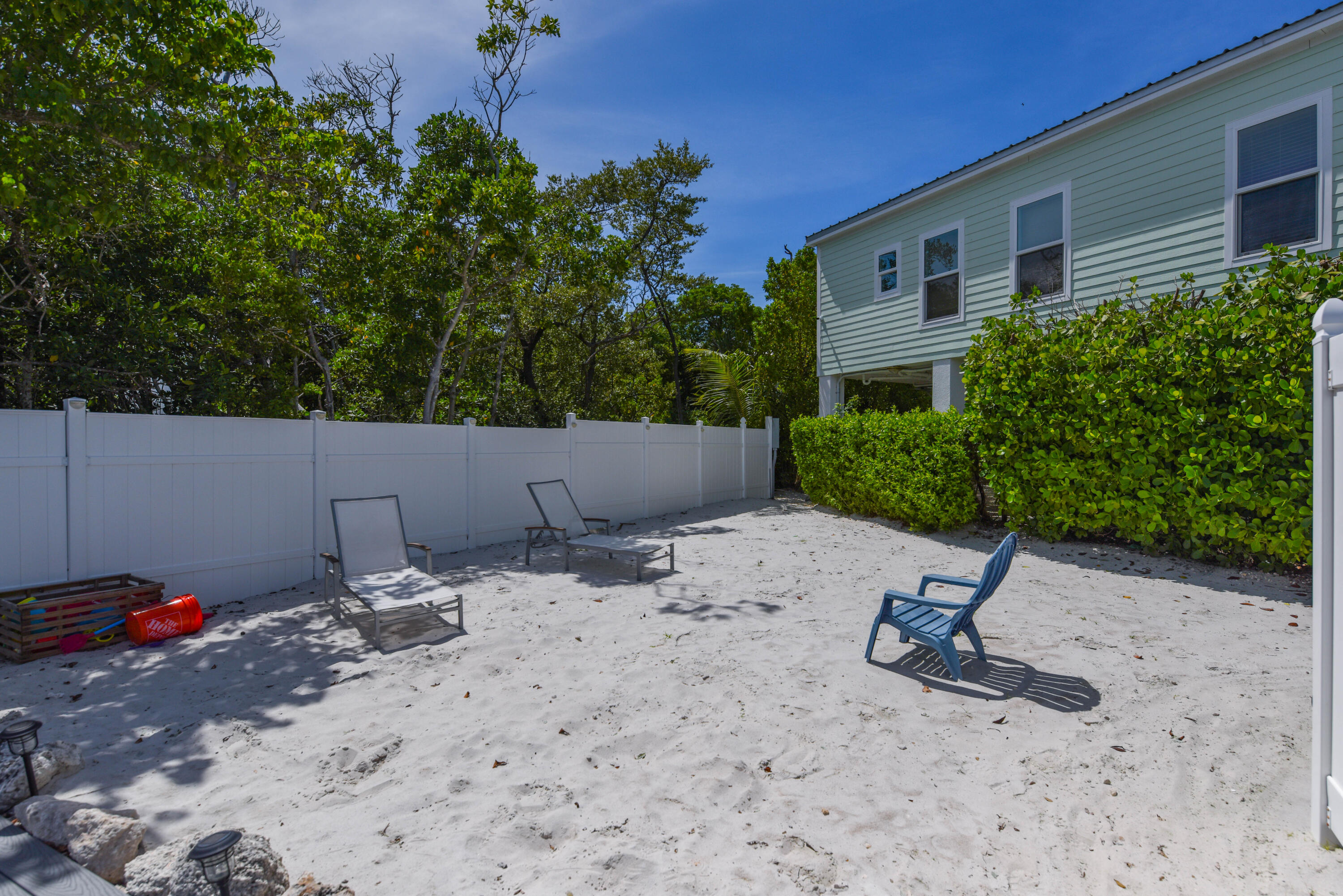 12555 Overseas Highway G