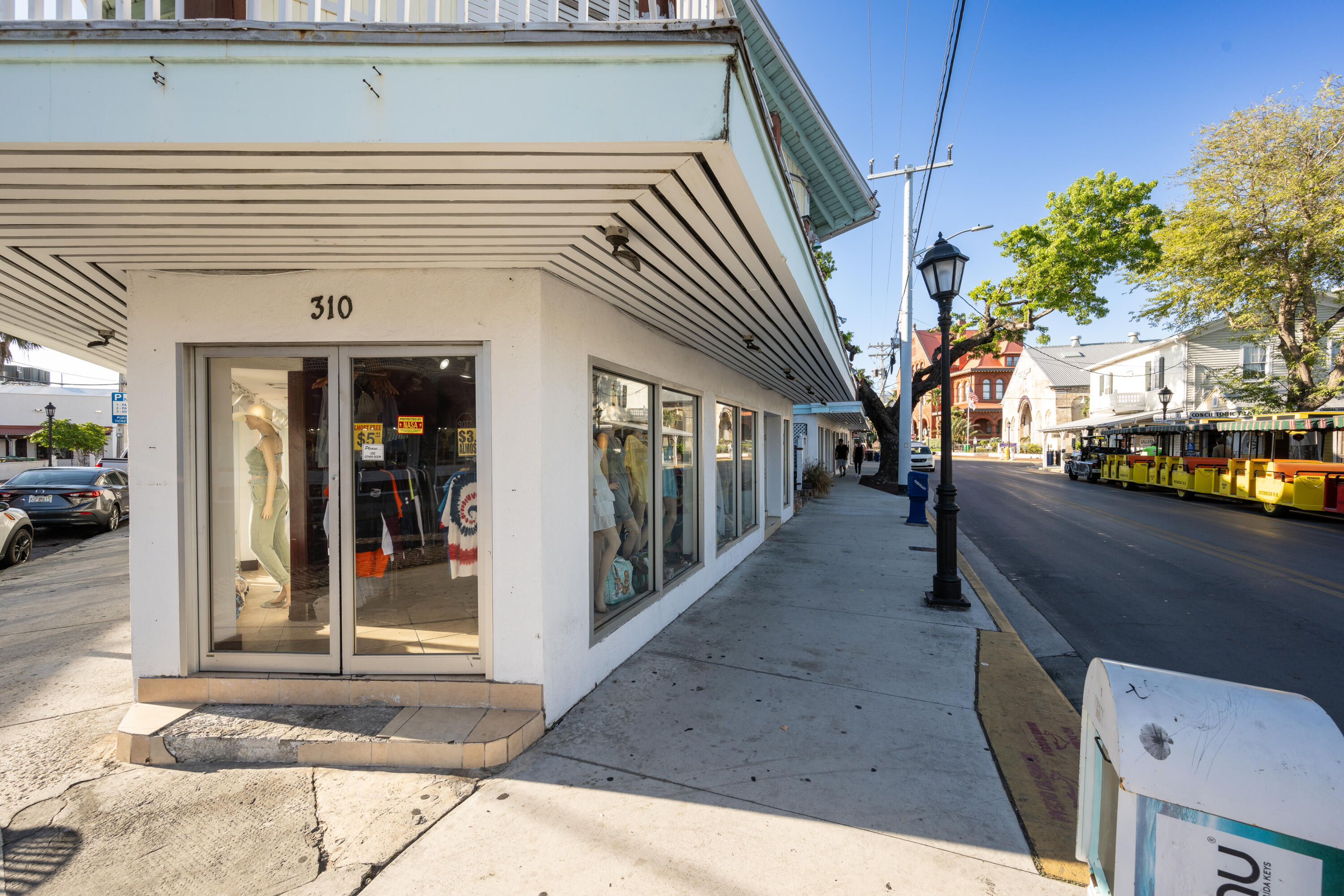 304 Front Street