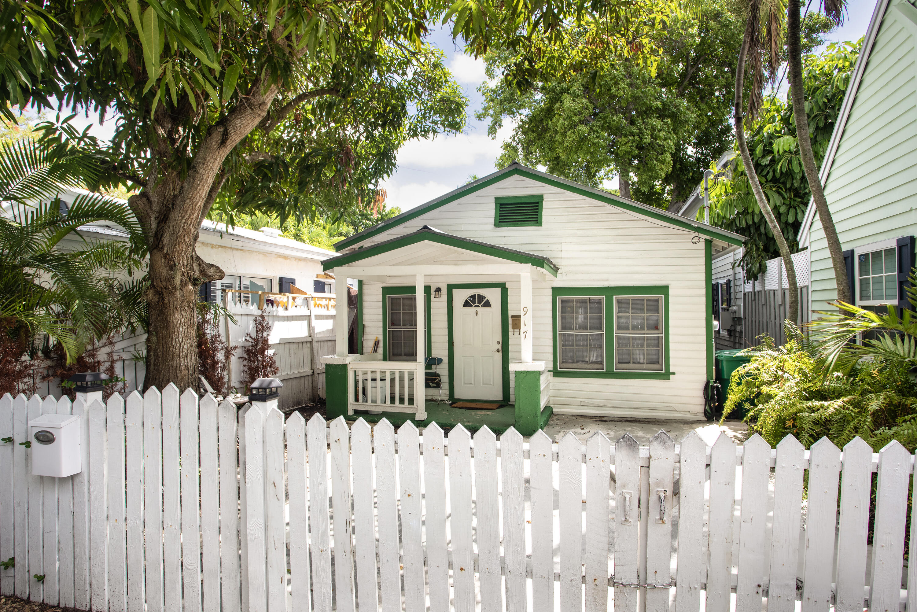 917 Center Street
