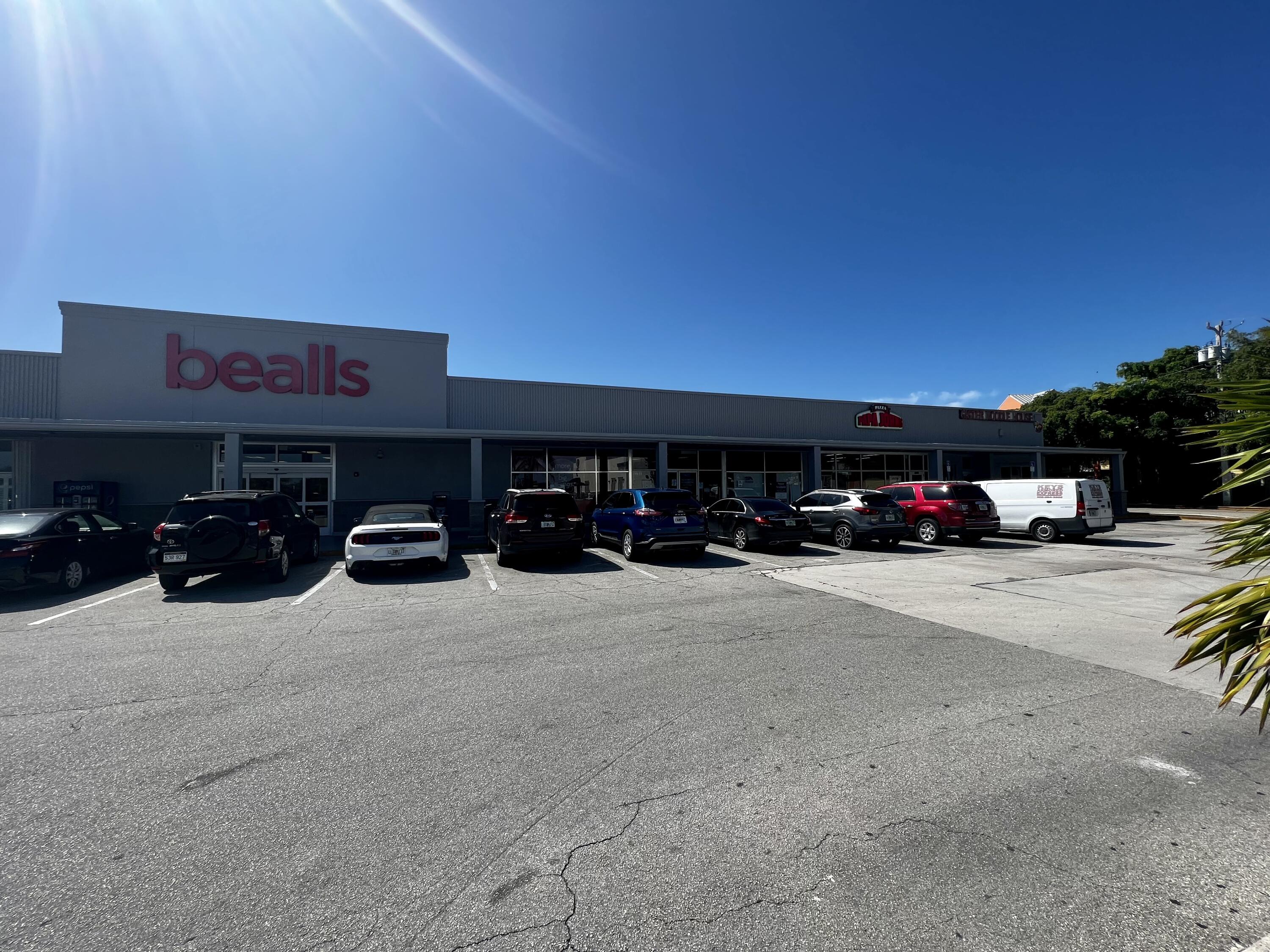 2506 N Roosevelt Boulevard 101