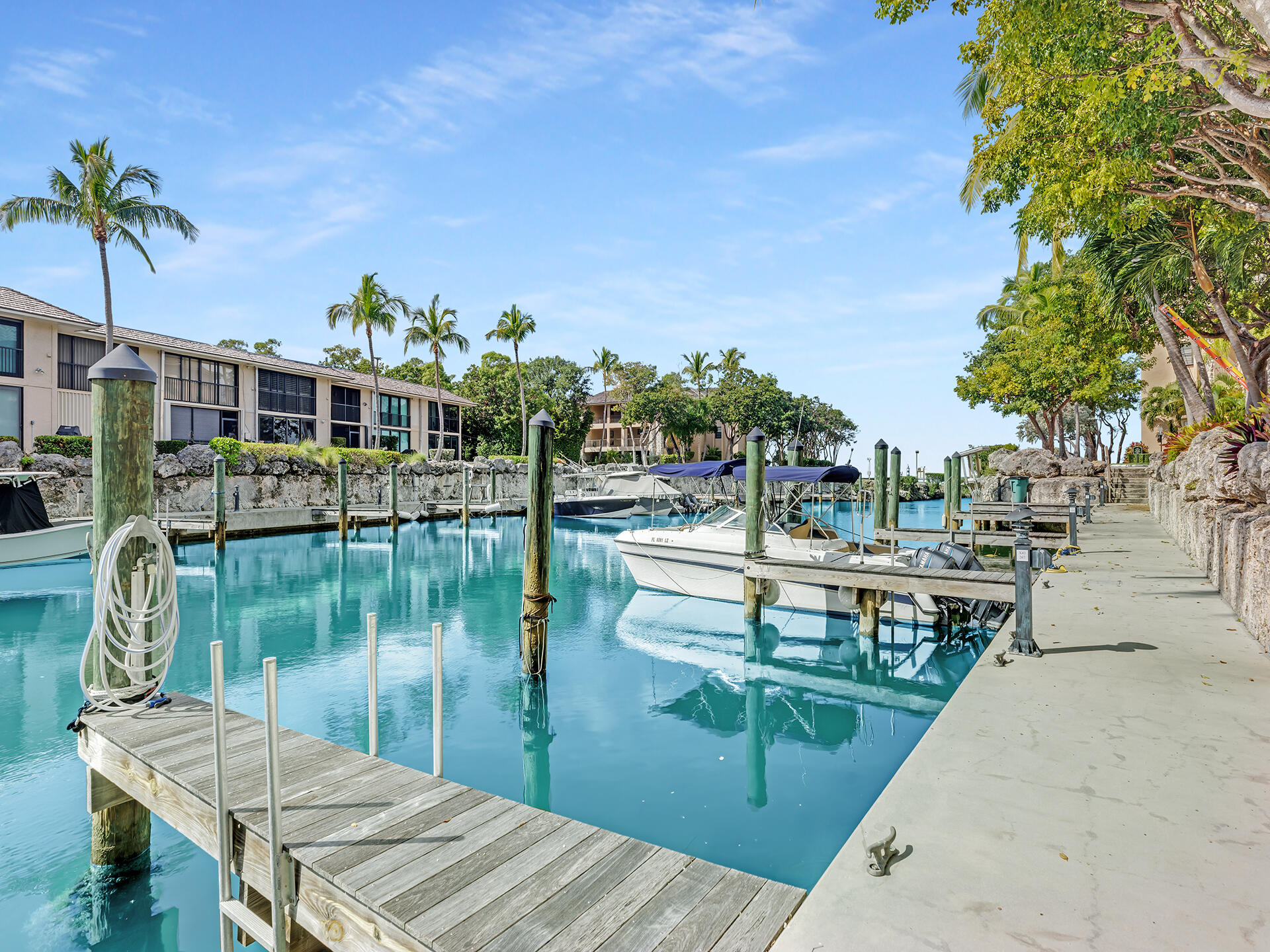 96000 Overseas Highway X43