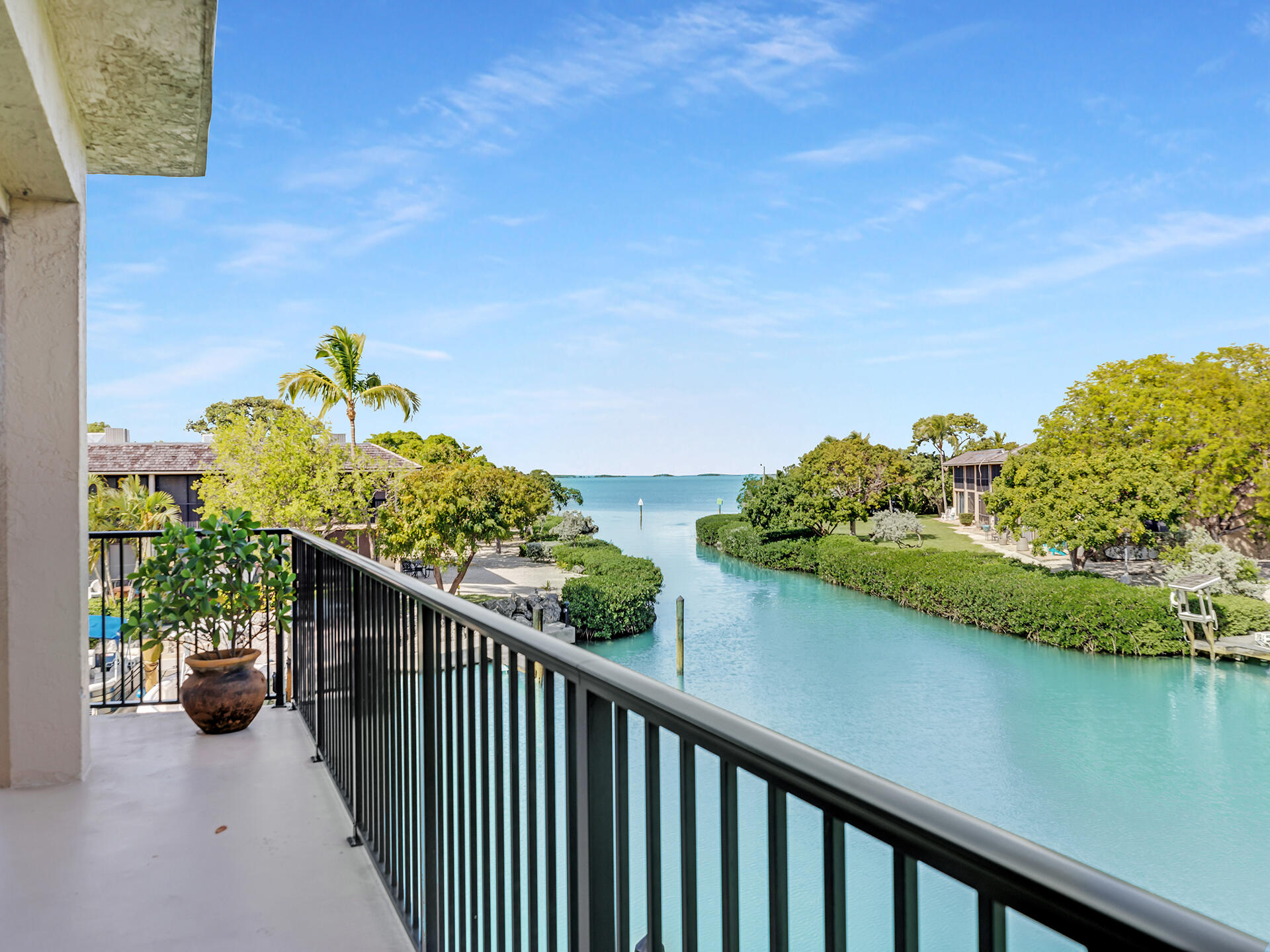 96000 Overseas Highway X43
