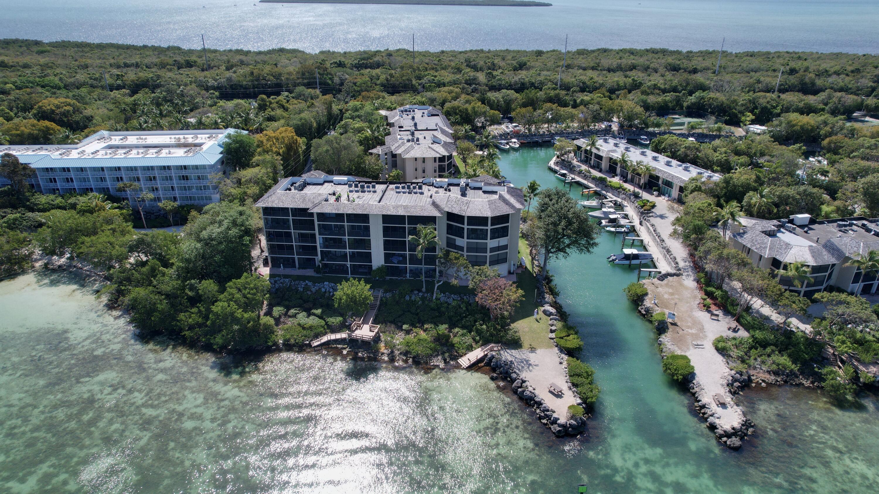 96000 Overseas Highway X43