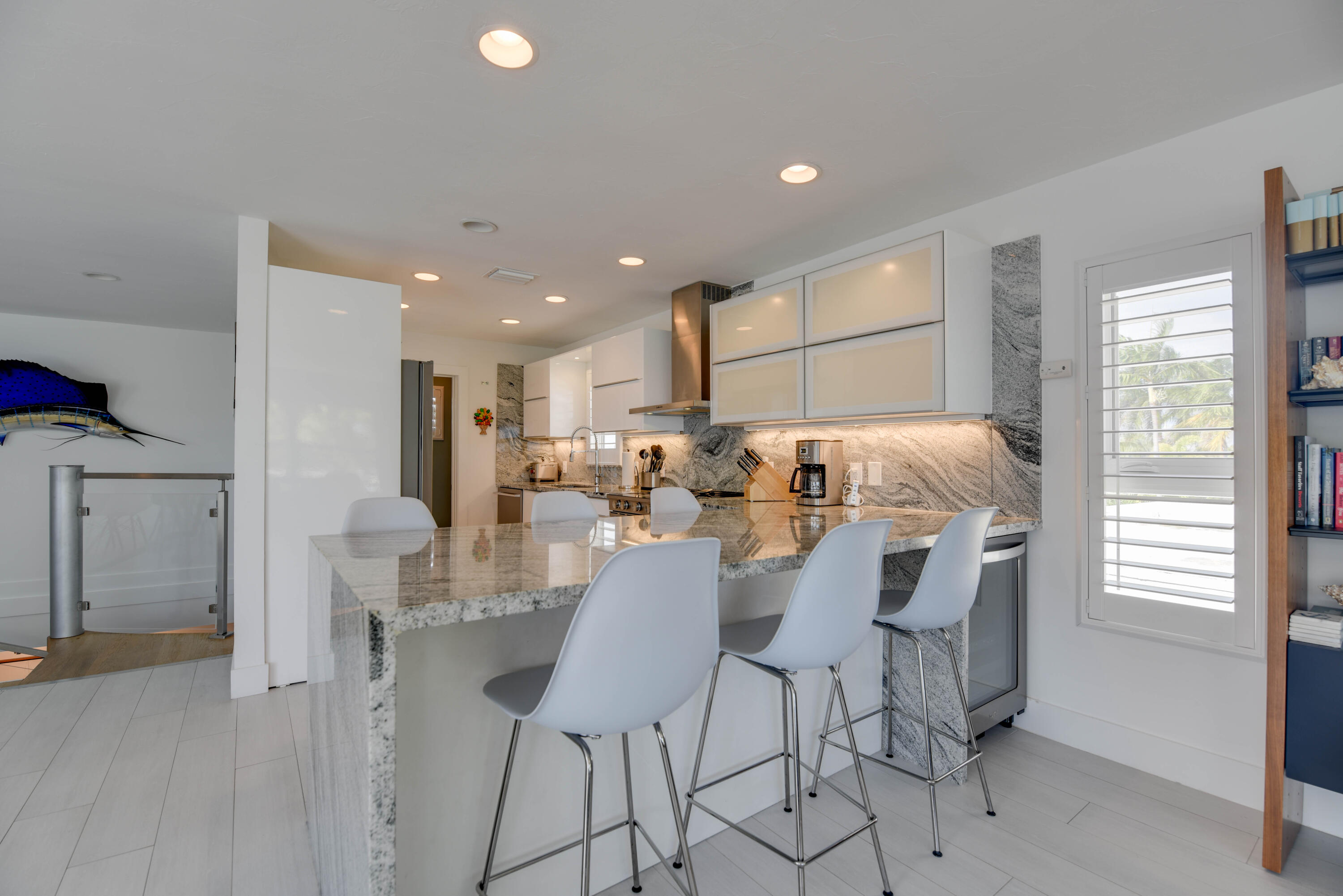 100 1st Street